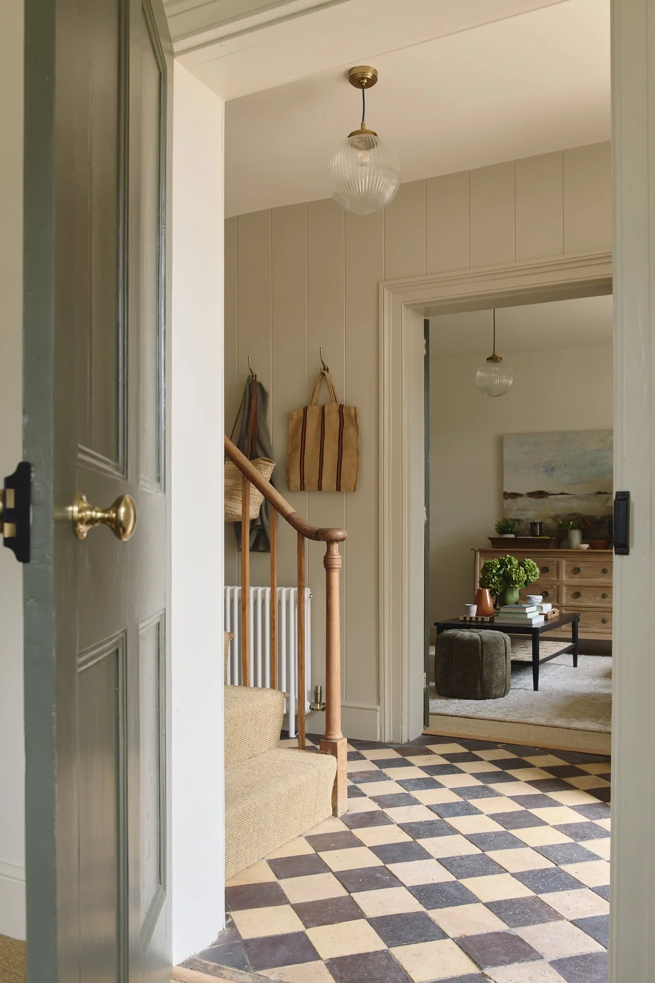 Hallway 2.jpg