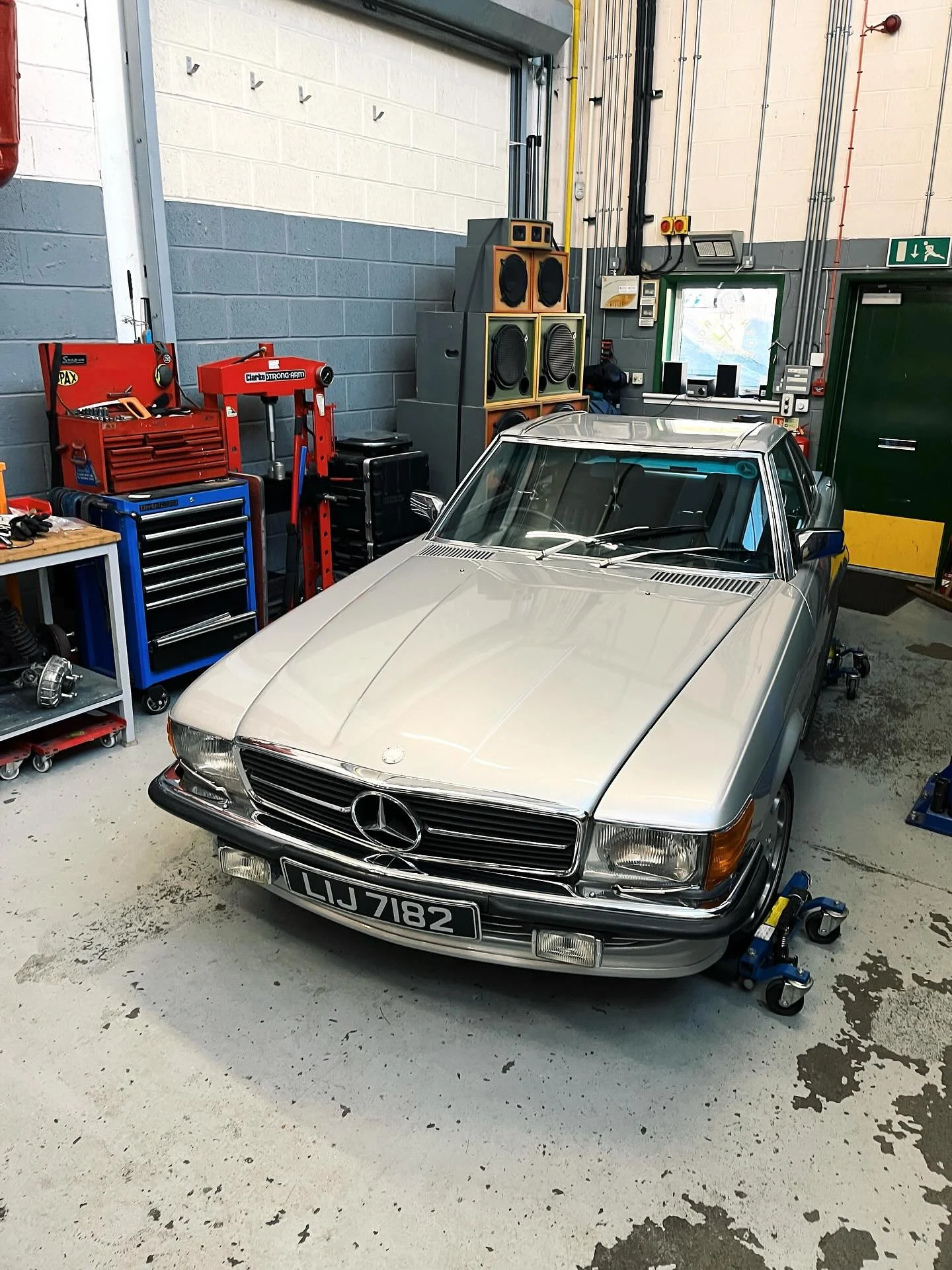 We have another SL in the workshop. This time a U.K. RHD 450SL in silver. We have a bunch of mechanical and electrical improvements to get it back to tip top condition, plus a few more radical custom modifications to make. Excited to see the finished