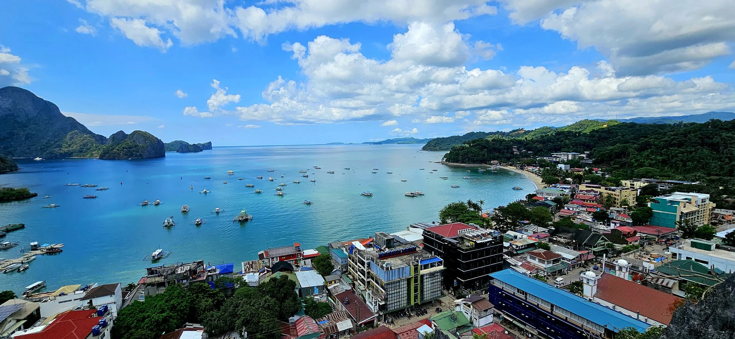 El Nido Small Lagoon Palawan Philippines travel guide kayaking and tropical views