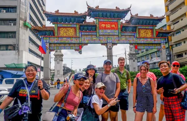 Binondo Manila Philippines travel guide historic Chinatown, temples, and street food