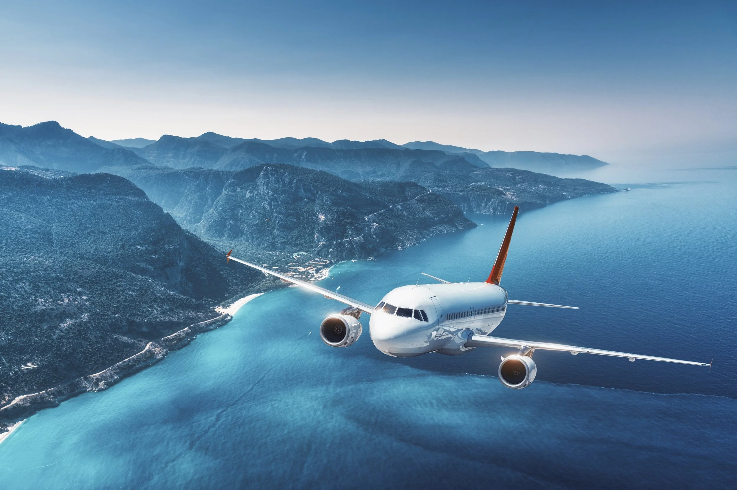 Flight booking resources and tips for planning your next trip