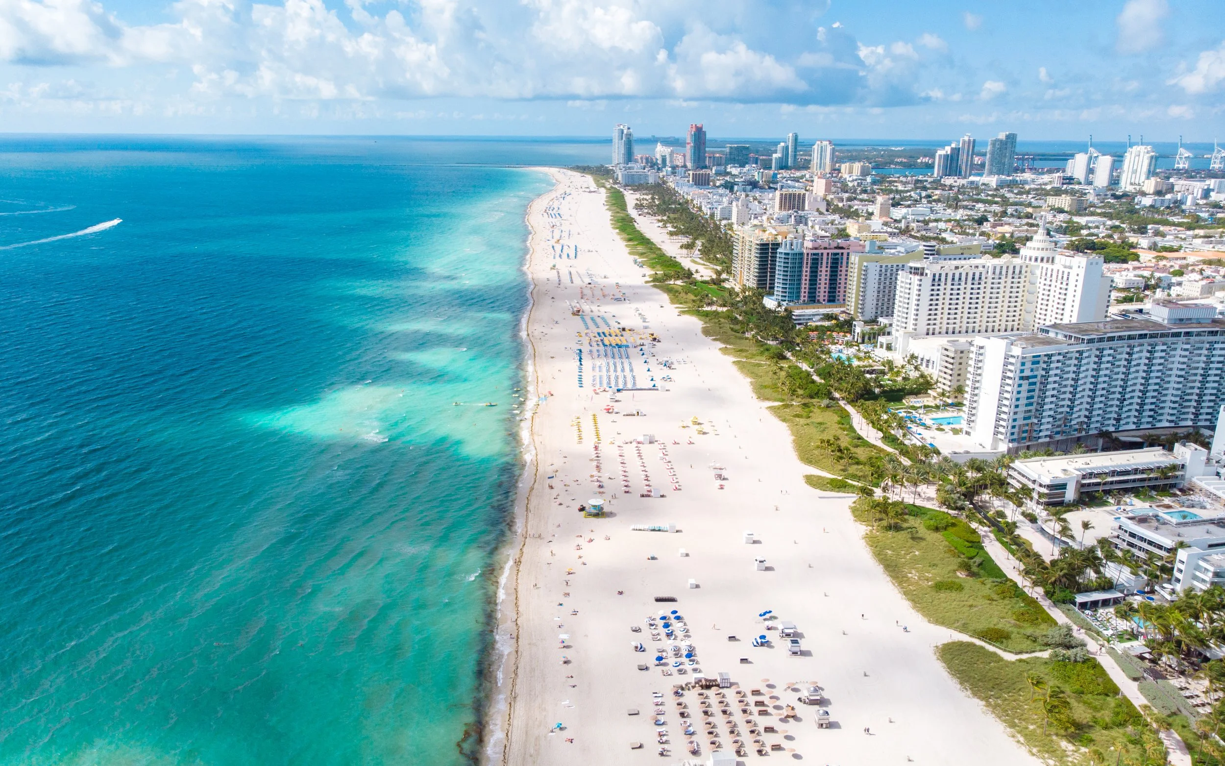 Overview of Florida’s travel destinations including beaches, cities, and coastal experiences.