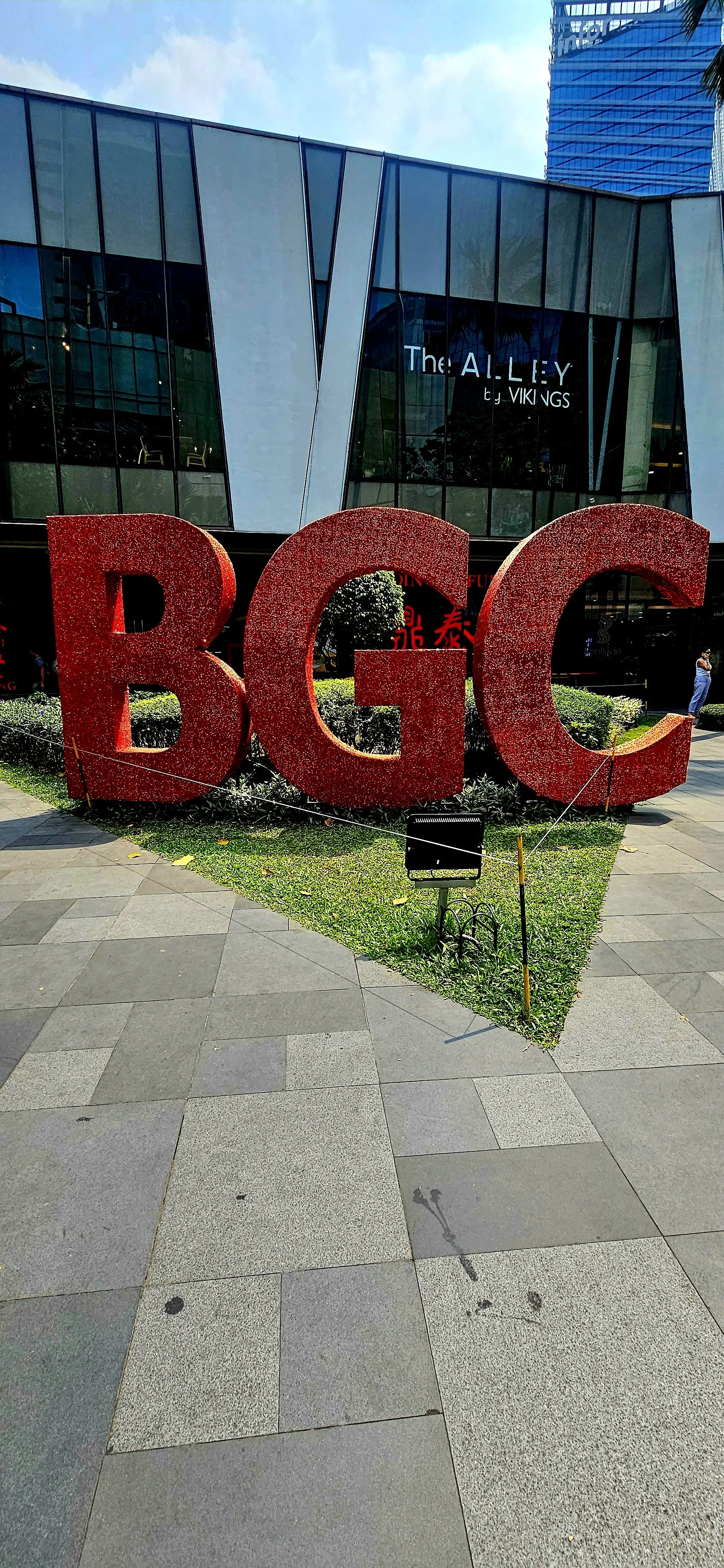 Ready to explore Manila Philippines travel guide, top attractions, and cultural experiences