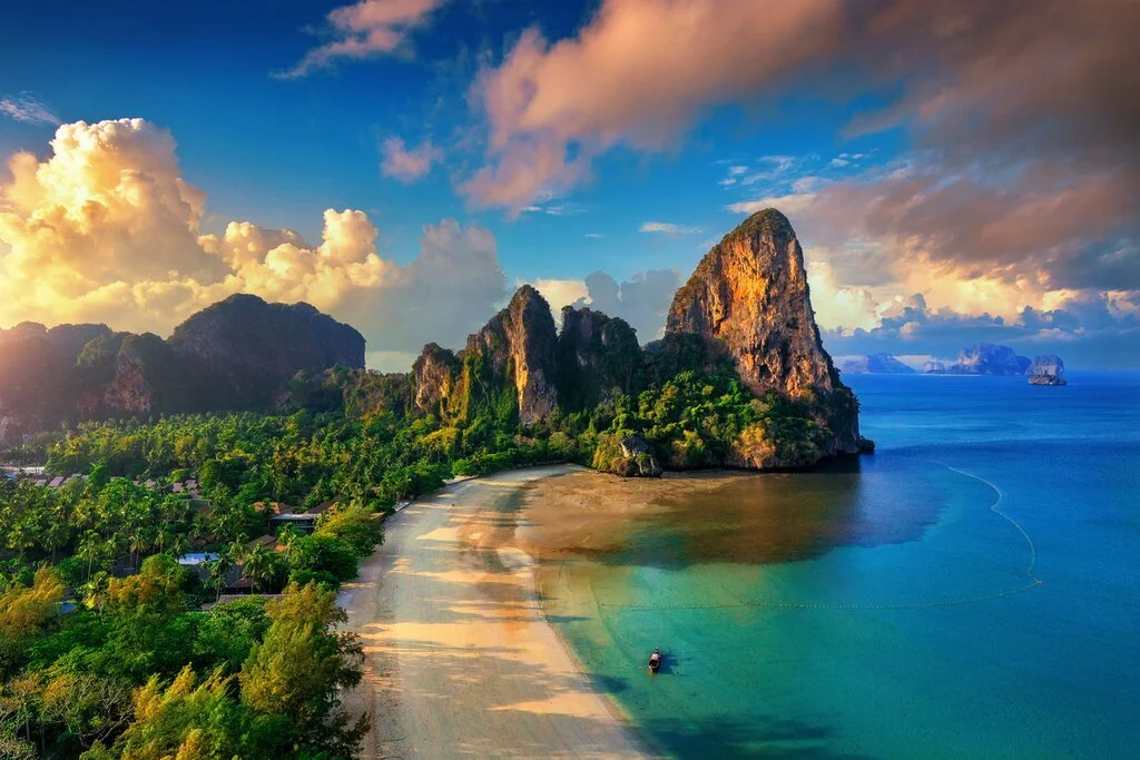Travel experiences and adventure tours — skip the line tickets and excursions worldwide