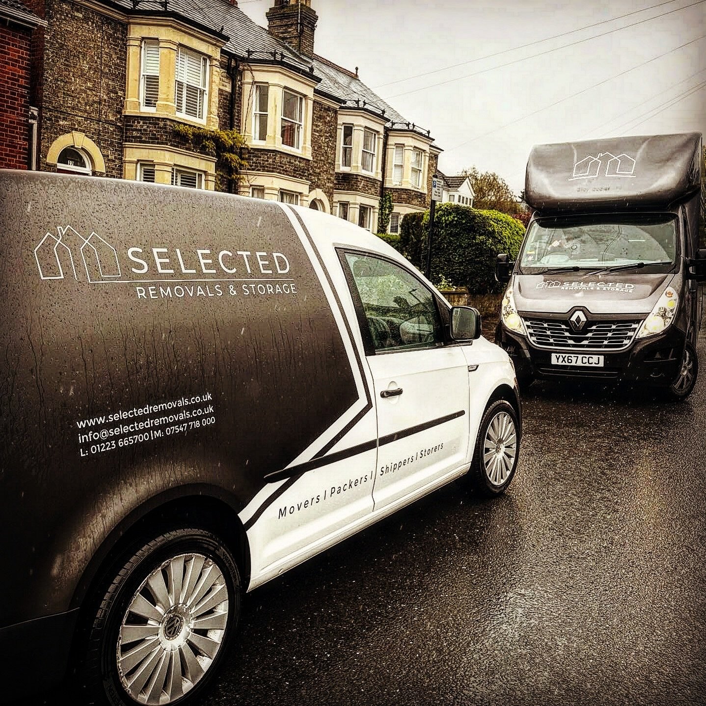 Come rain or shine, we&rsquo;ve got your removal needs (and furniture) covered 🫡🌧️🚚

#cambridge #independentbusiness #independentcambridge #rainyday #removals #movinghome #alwayssmiling #positivevibes
