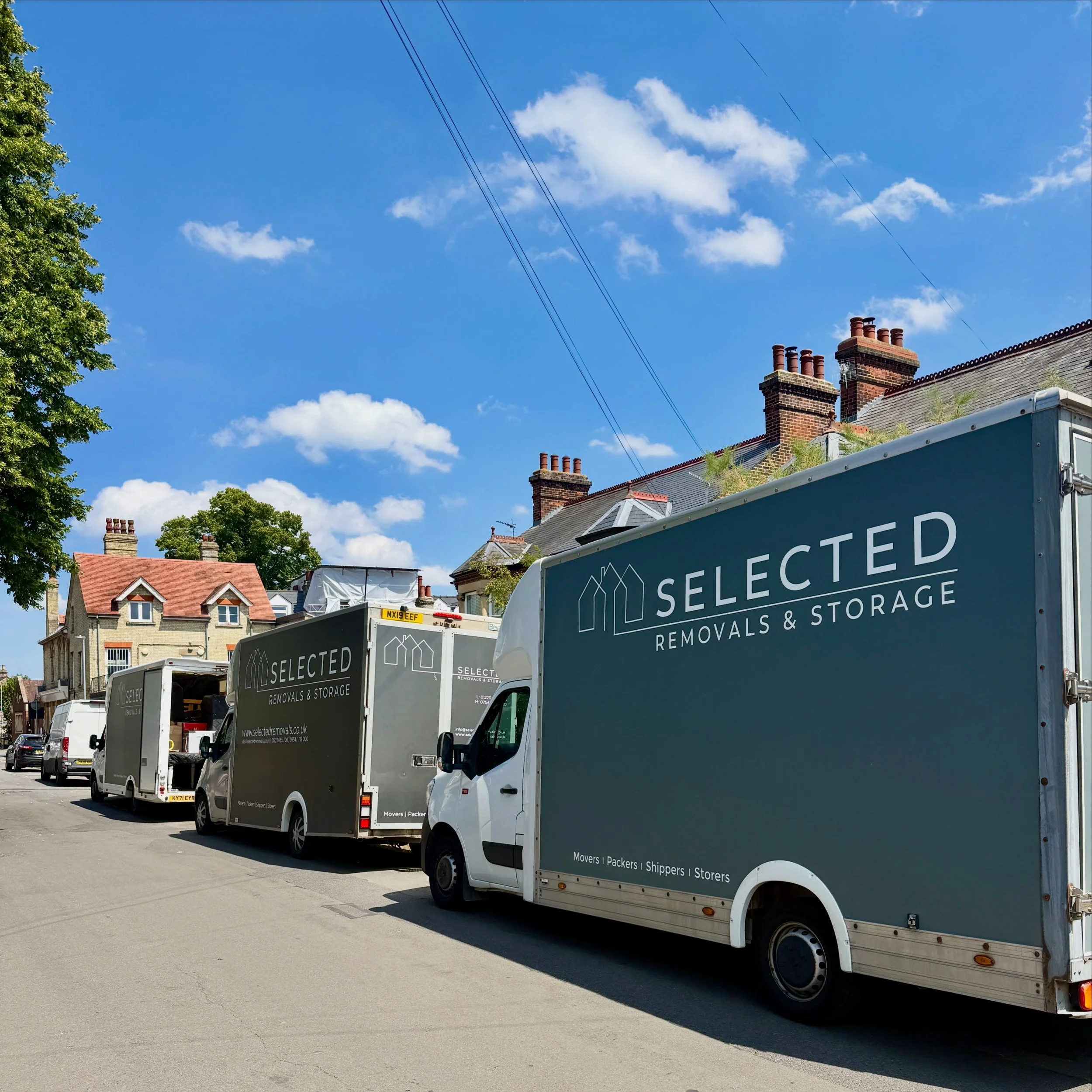 The summer moving season is upon us 🔥☀️

#removals #movinghome #cambridge