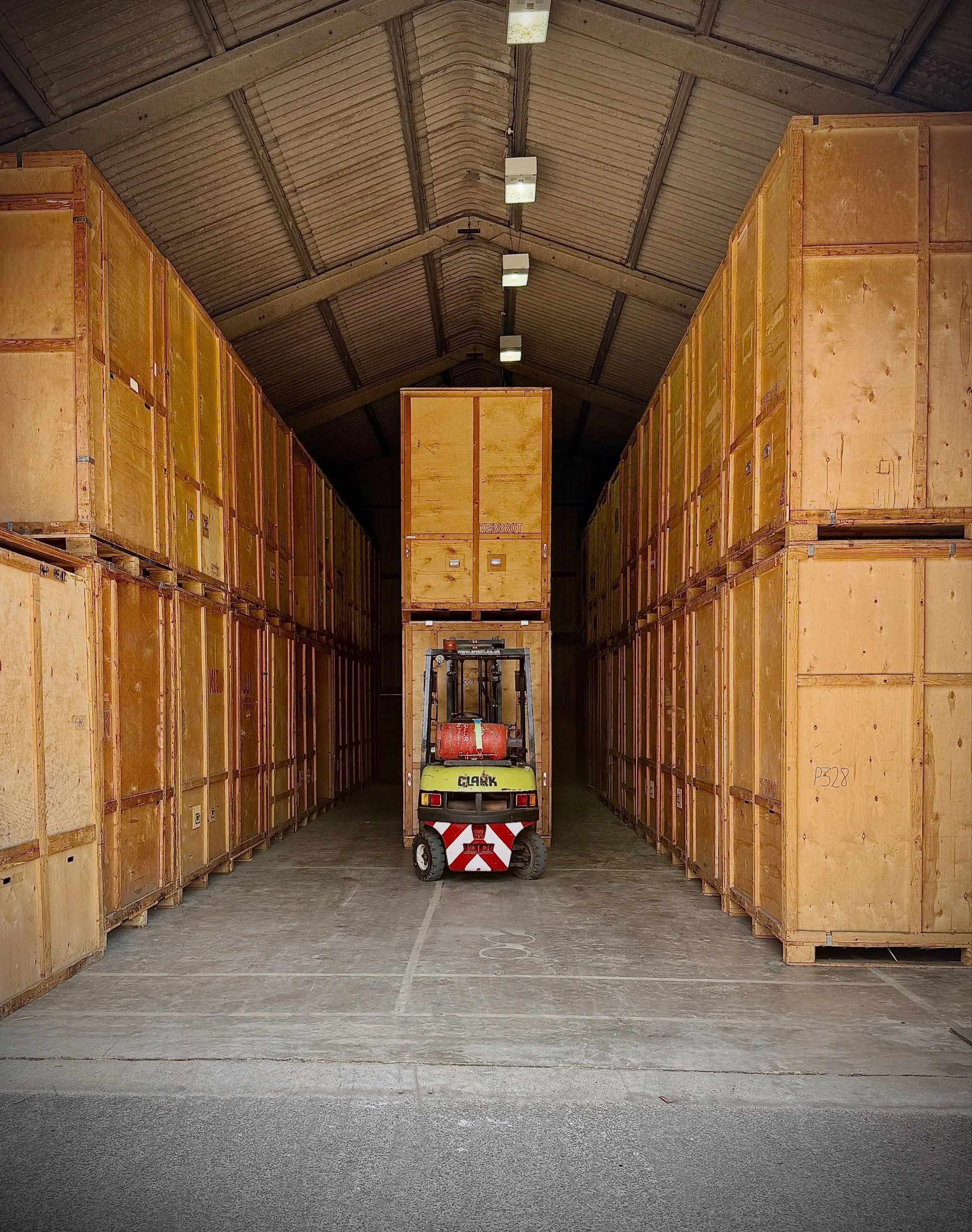 🚨 BIG NEWS 🚨

We are thrilled to announce our new warehouse, offering secure indoor private storage!

With our container storage site going from strength to strength and now operating at full capacity, we felt it was the right time to expand and gi