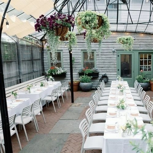 {les moments marquants}

Planning a special celebration this year? Indoors or outdoors, our unique private events spaces have you covered!

The Le Perche private events team is excited about creating a memorable, bespoke f&ecirc;te that will exceed y