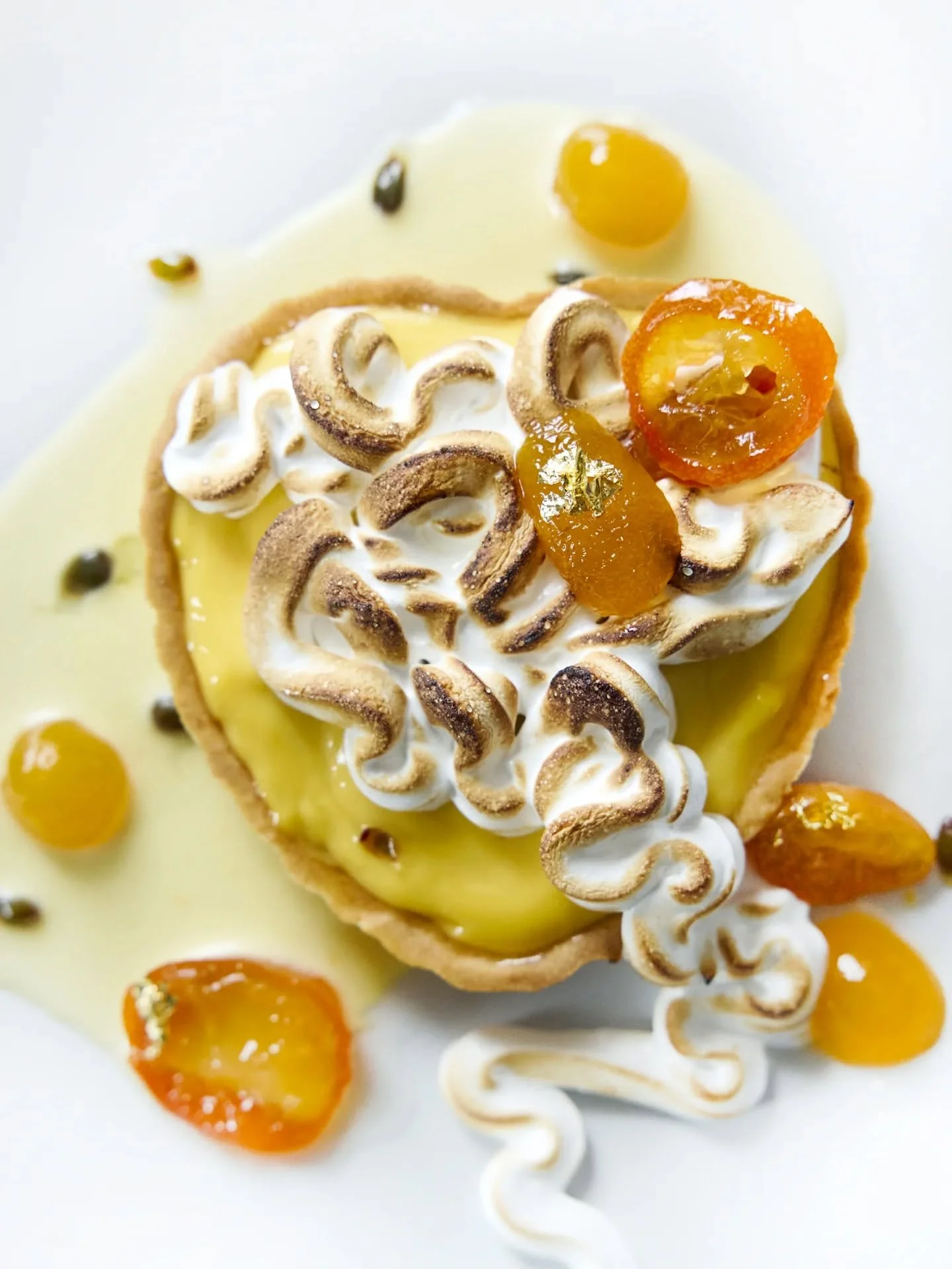 💕💕💕💕

At Le Perche, options abound for Valentine's Day!

Settle in for a fireside dinner Saturday with your special someone,&nbsp;or&nbsp;take the romance home with two magnificent pastries made for sharing.

Available for take-out in&nbsp;limite