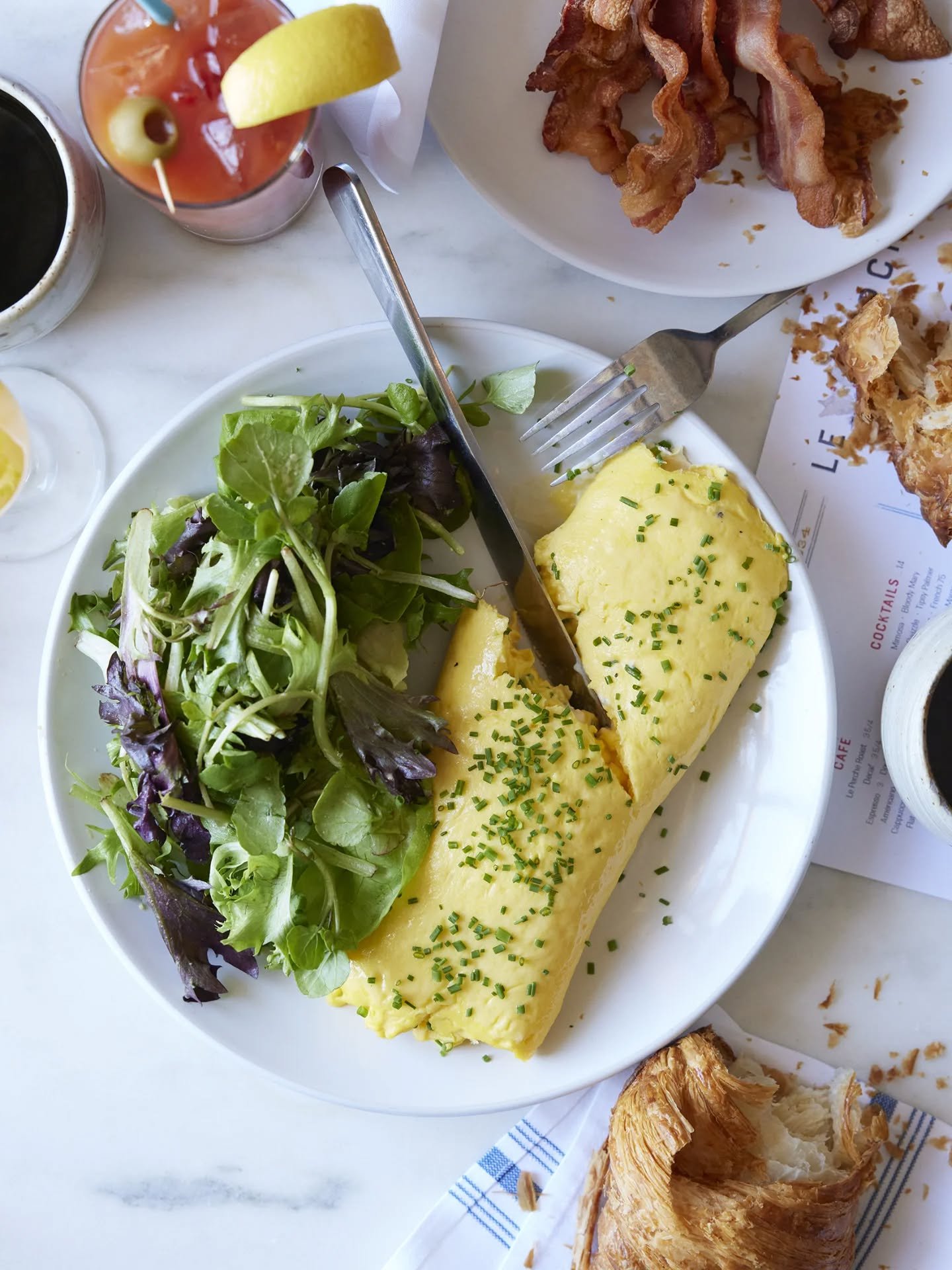 {petit d&eacute;j ou brunch: &ccedil;a m'es &eacute;gal!}

We're all about this 🥰🥰🥰

Open Wed-Sun (book your spot on Resy!)
.
.
#LePercheHudson #breakfast #brunch #youchoose