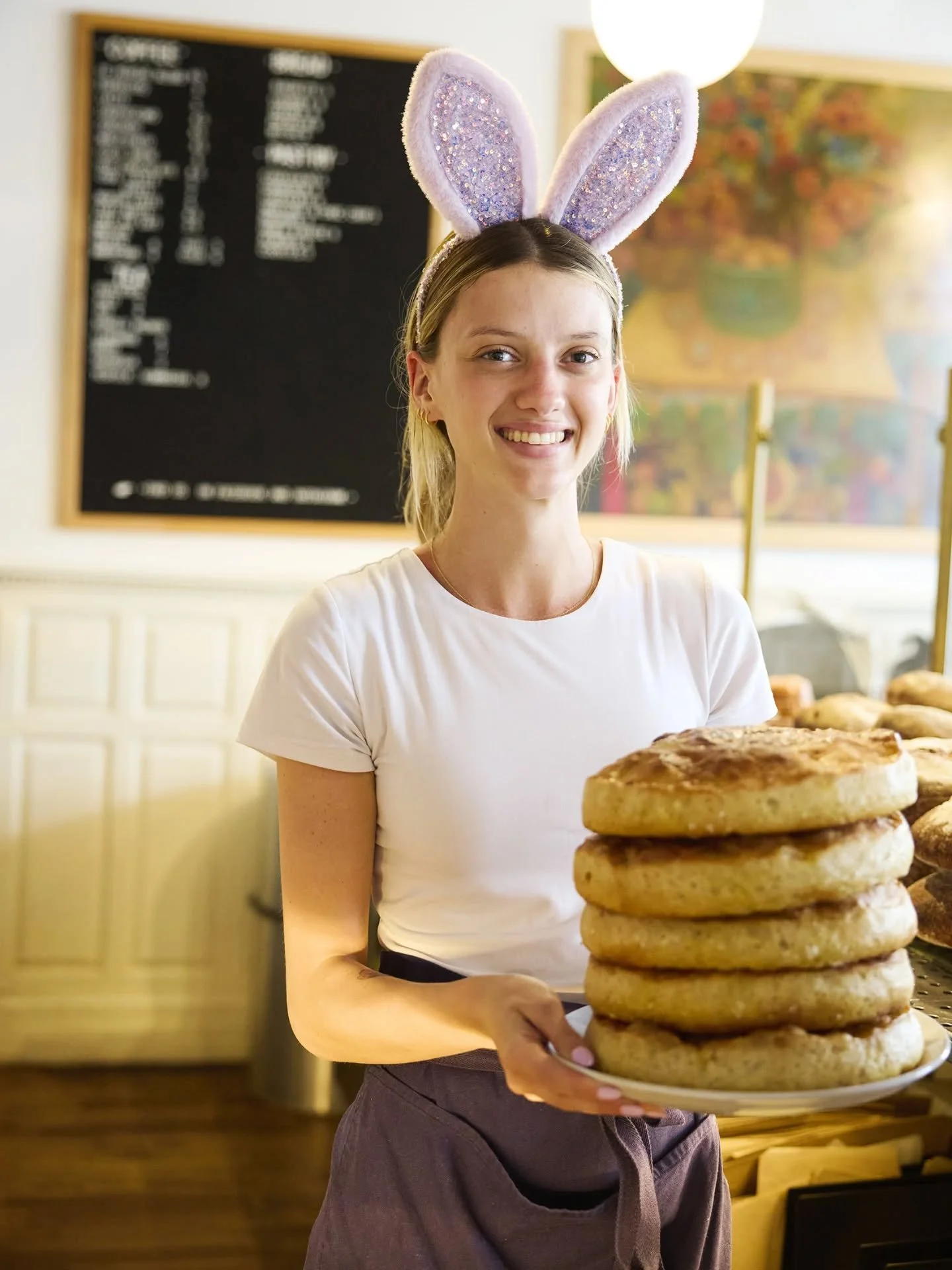 {Bella est adorable!}

We are open all day until 4pm. 

🌸🌸HAPPY EASTER!🌸🌸