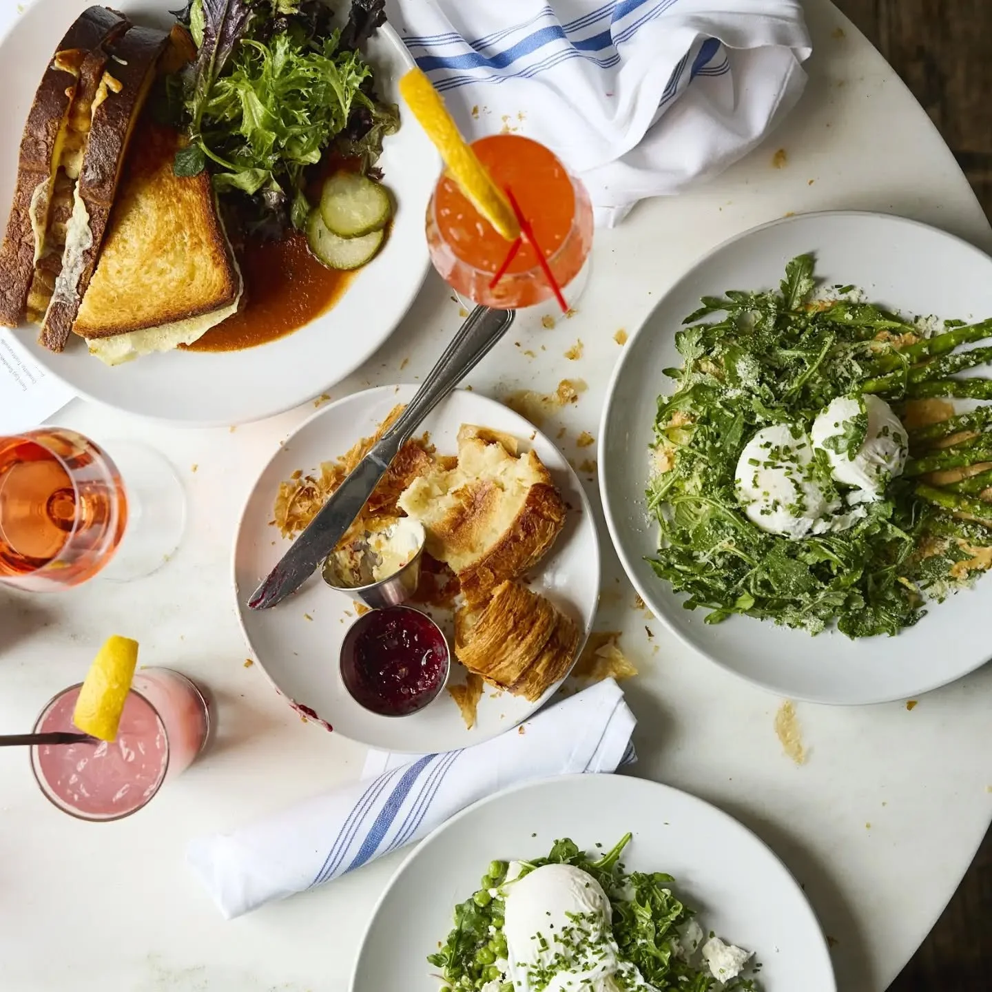 {quel merveille!}

 A bird&rsquo;s-eye view of perfection. 🥐🍳

Dive headfirst into the mouthwatering spread at Le Perche! Every single bite feels like a quick trip to France 🇨🇵

We are open Wed-Sun. Join us indoors or in our covered garden.

Book