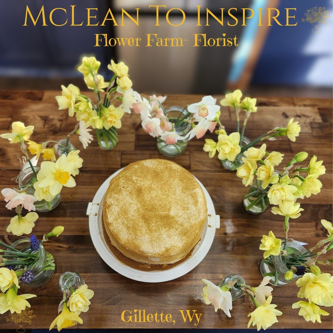 Quality, Sustainable. Local. 

Our flowers are grown, harvested and arranged right here on our farm and on farm florist studio right here in Wyoming.

Whether your looking for a everyday bouquet or flowers for a wedding, elopement or event we have op