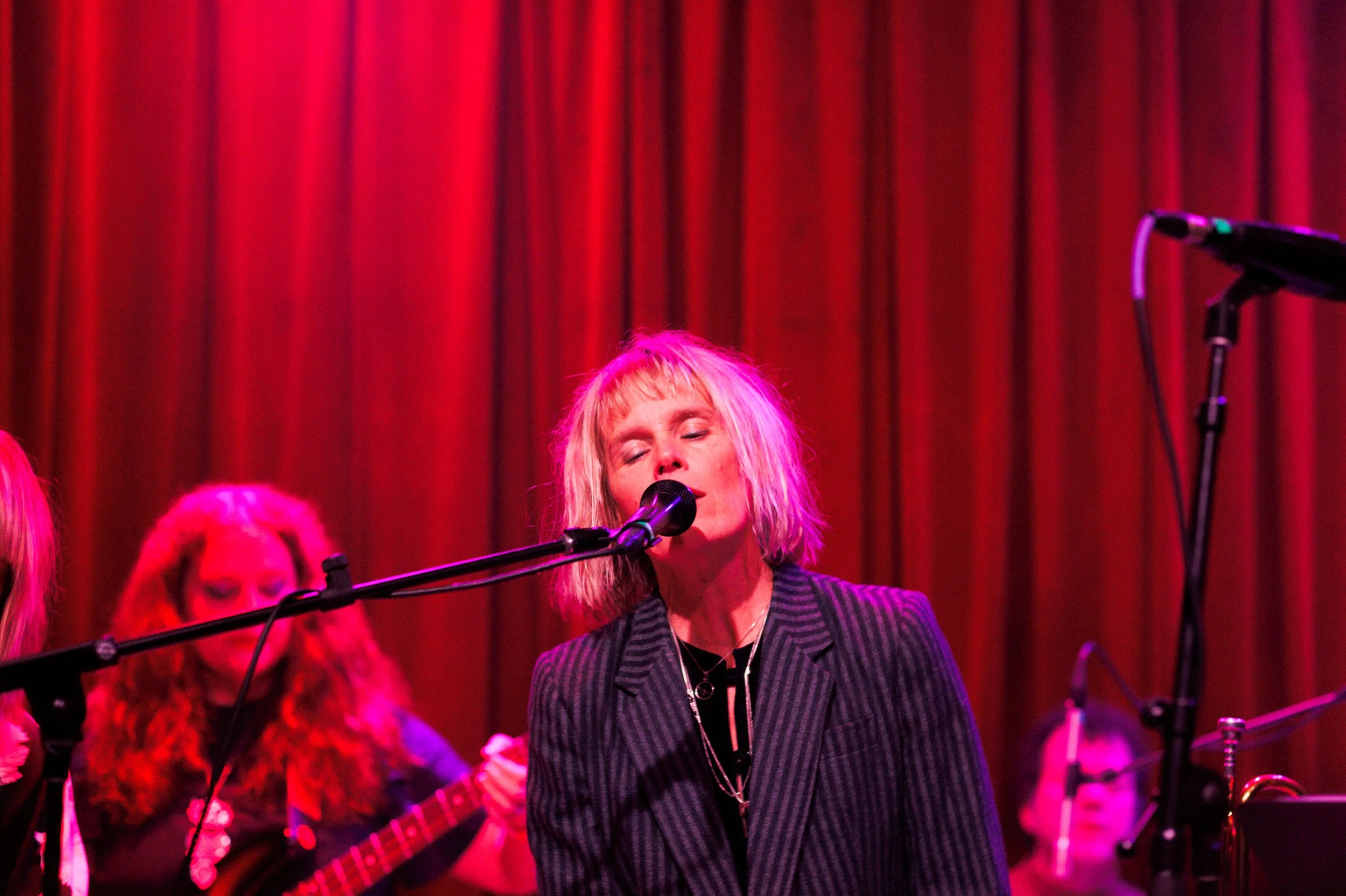 The Ladybug Transistor @ Union Pool, NY. December 7, 2025.