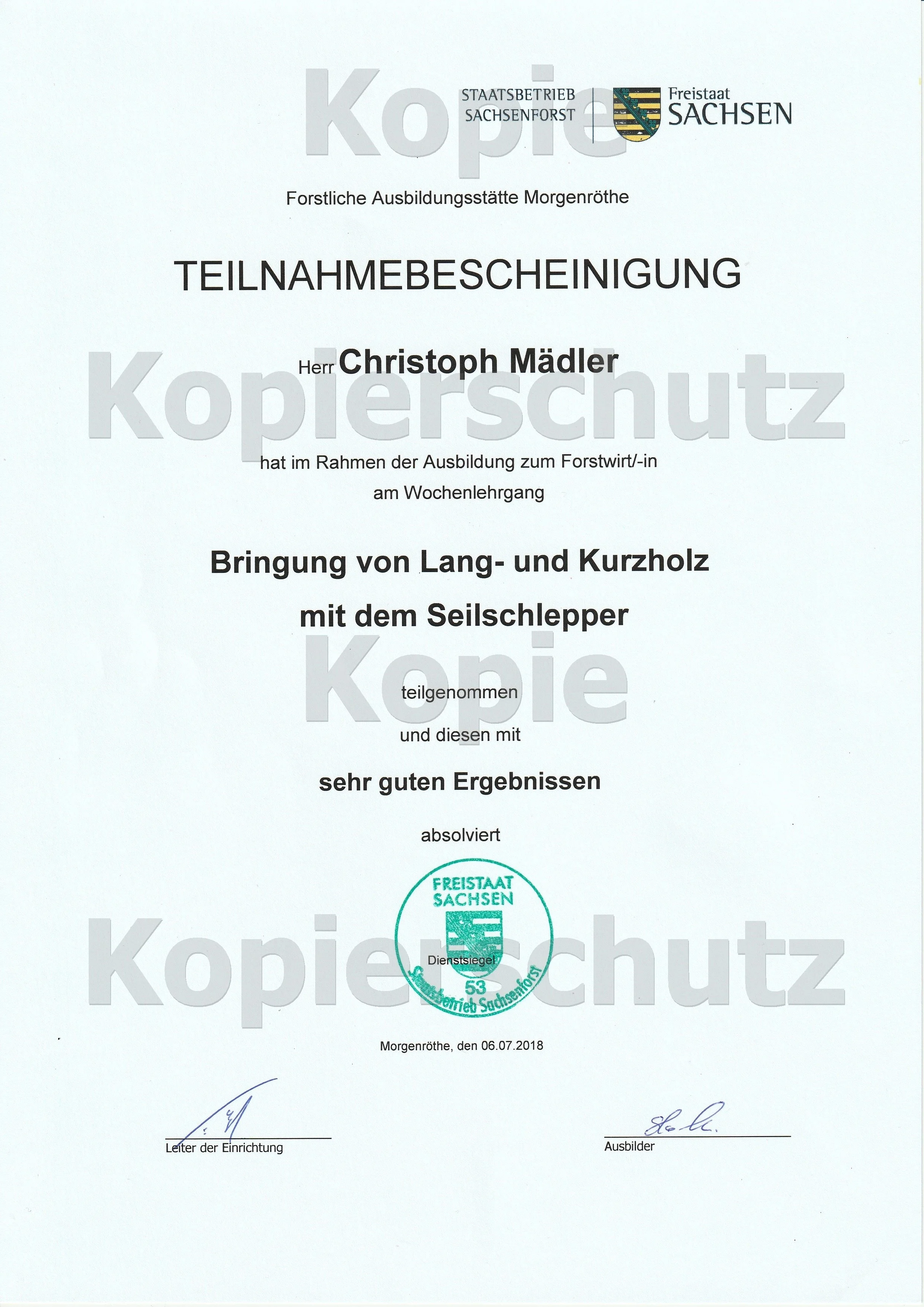 Zertifikat Bringung von Lang- und Kurzholz mit dem Seilschlepper