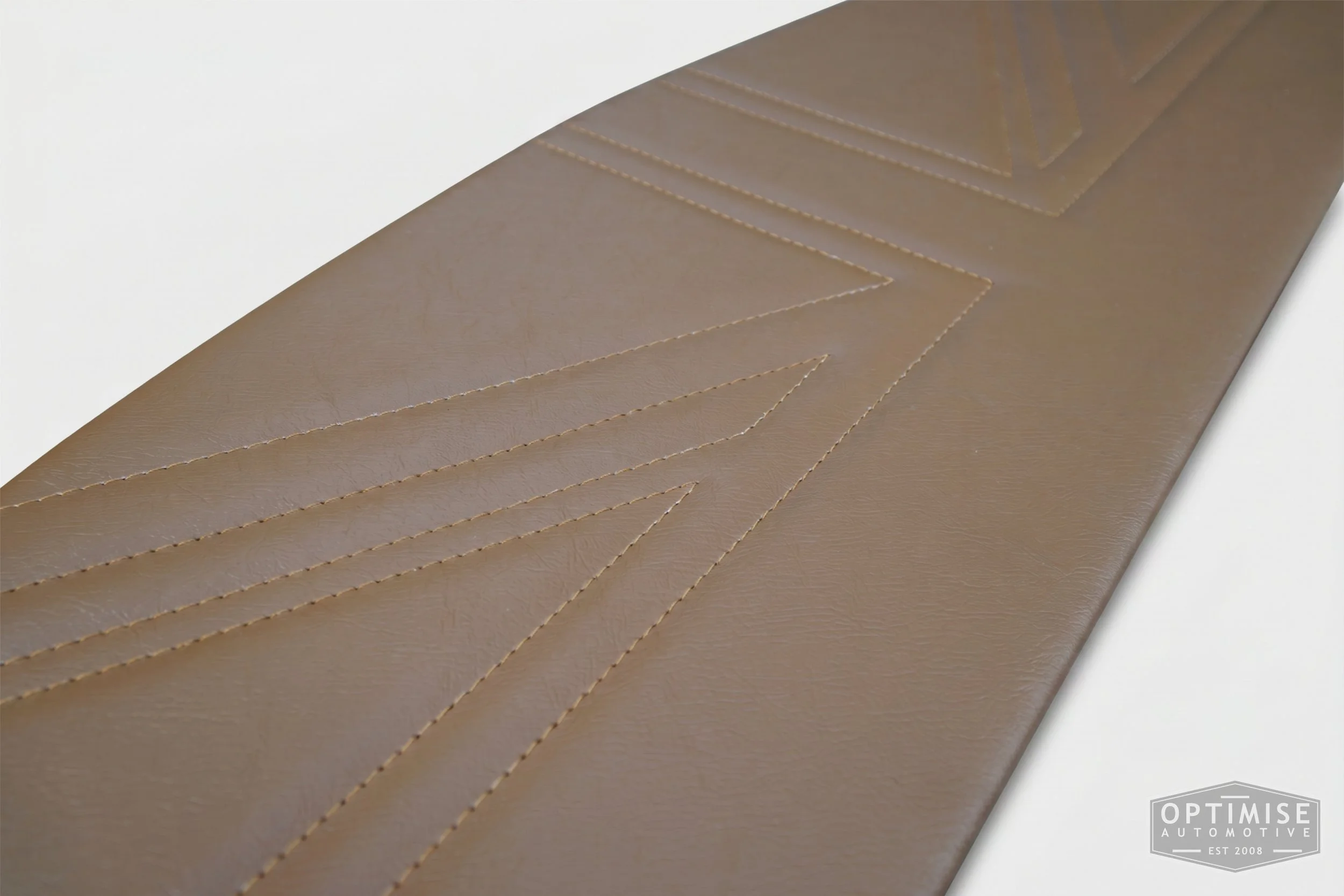 Classic Mini Union Jack parcel shelf board, trimmed in light brown (tan) vinyl leatherette with light brown (tan) stitching.