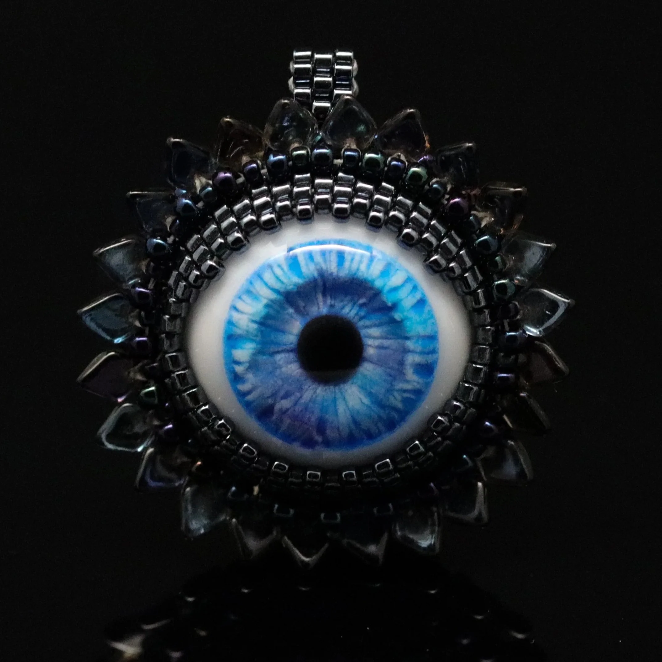 Luminous Shadow - Eldritch Flower Pendant