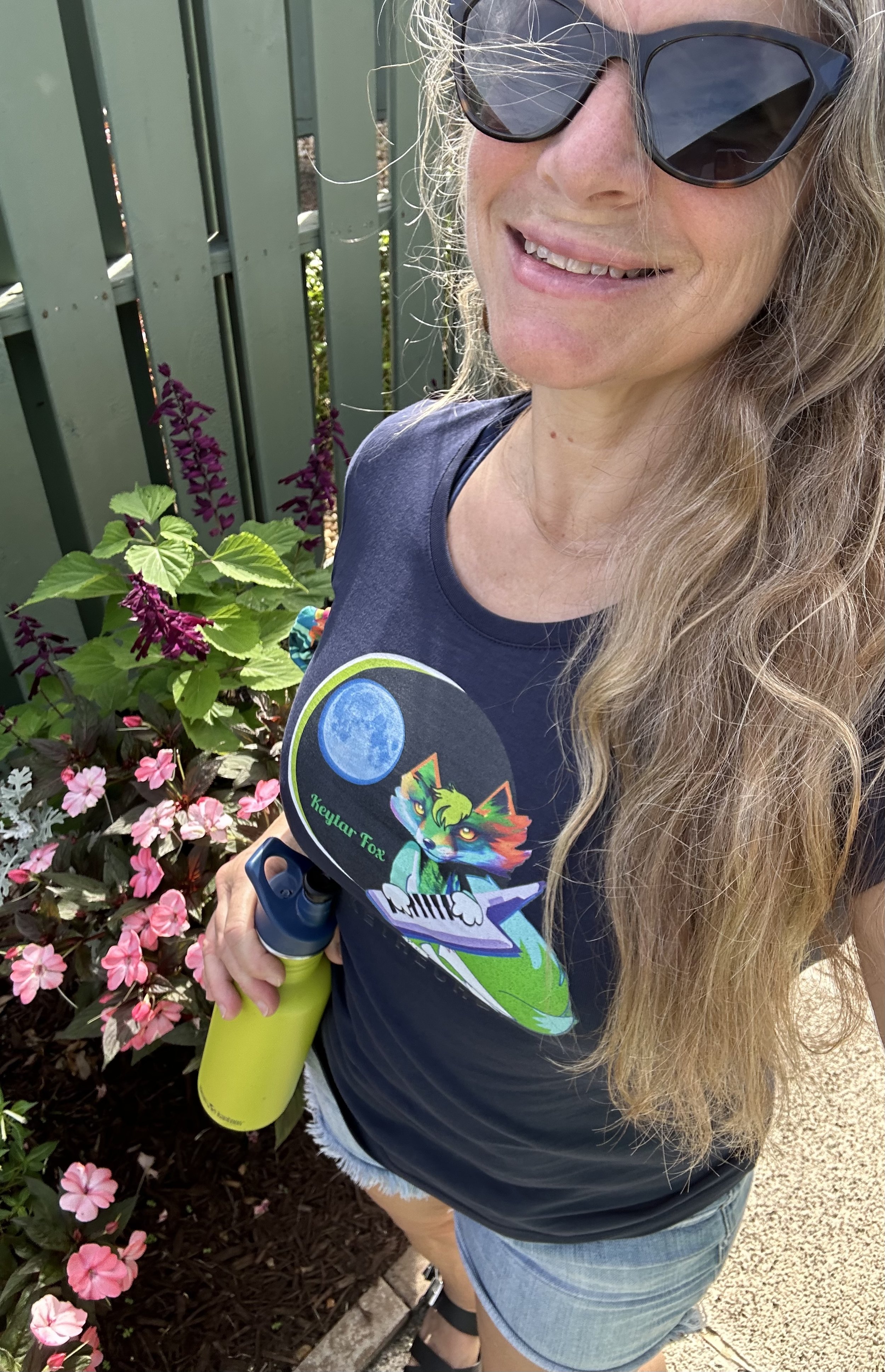 KeytarFox_Tshirt_womens_3.jpeg