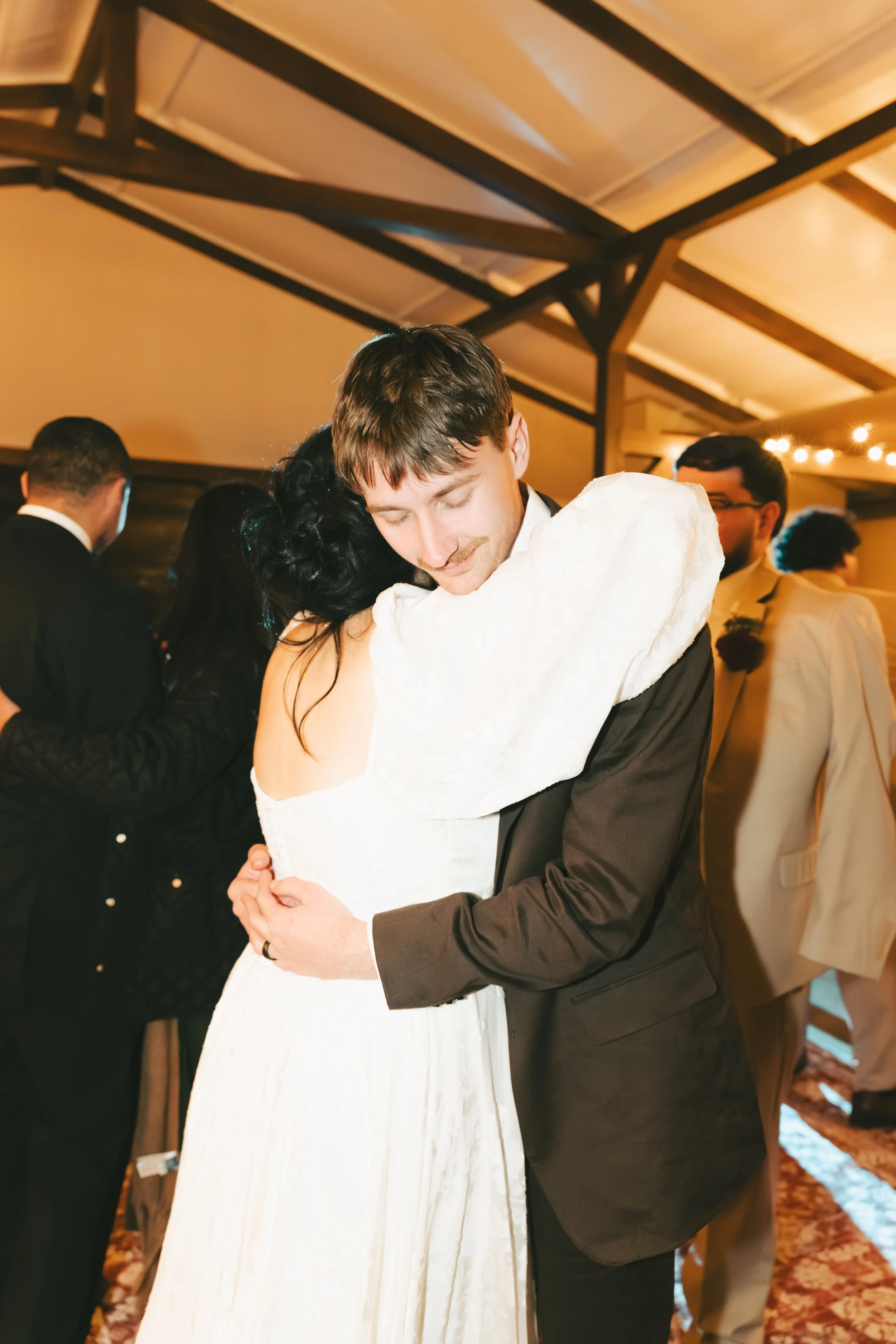 CYS-N+BWedding-390.jpg