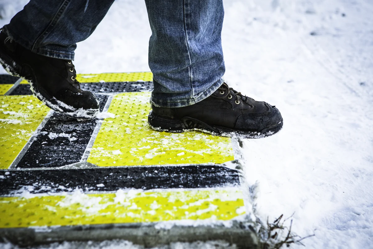 GripAll-Snow-Ramp-Steps-5807.JPG