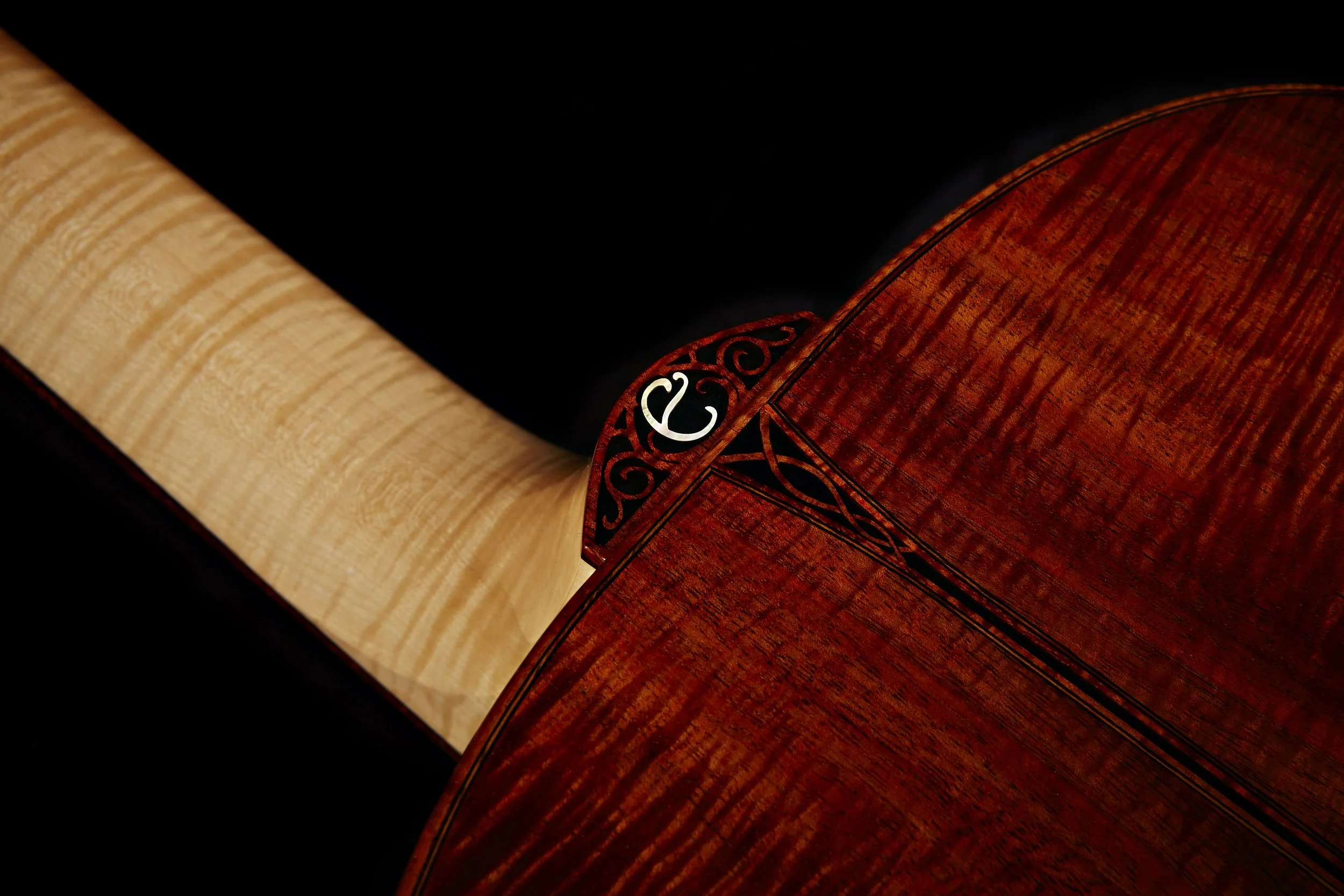 Lady Eire - Heelcap.jpg