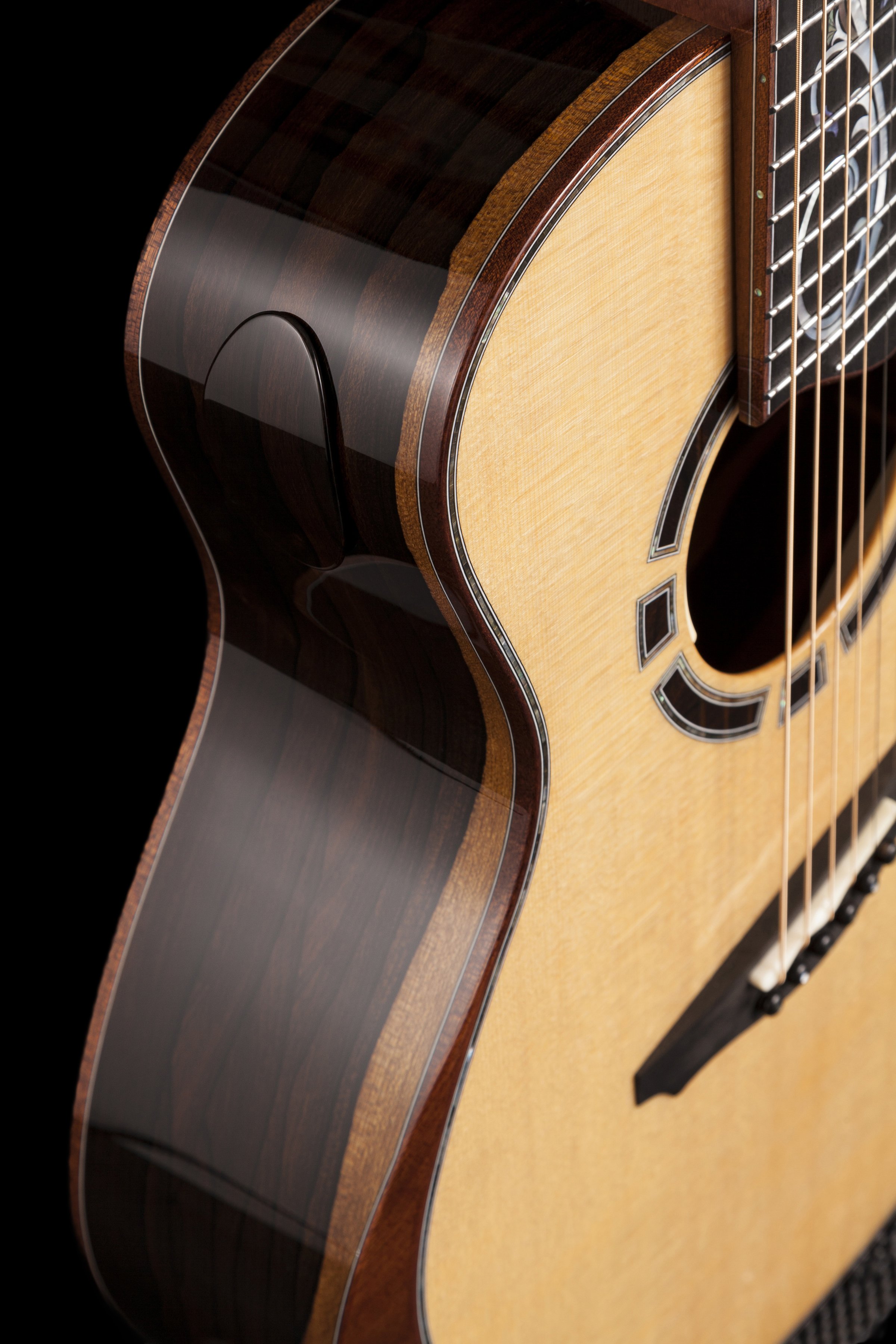 Simpson SJ Model - Ziricote Sides with Sound Port