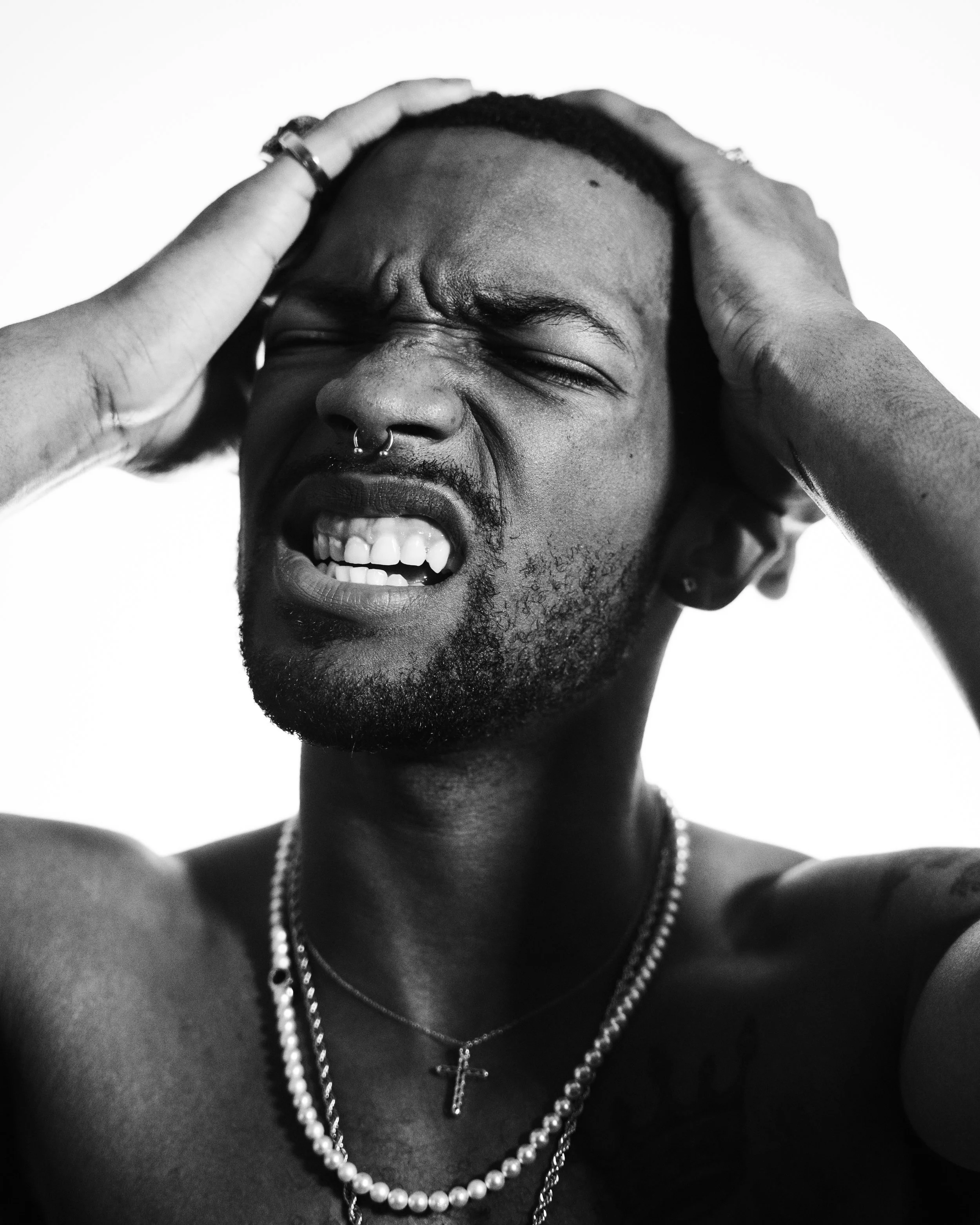 "FRAMING EXPRESSIONS"