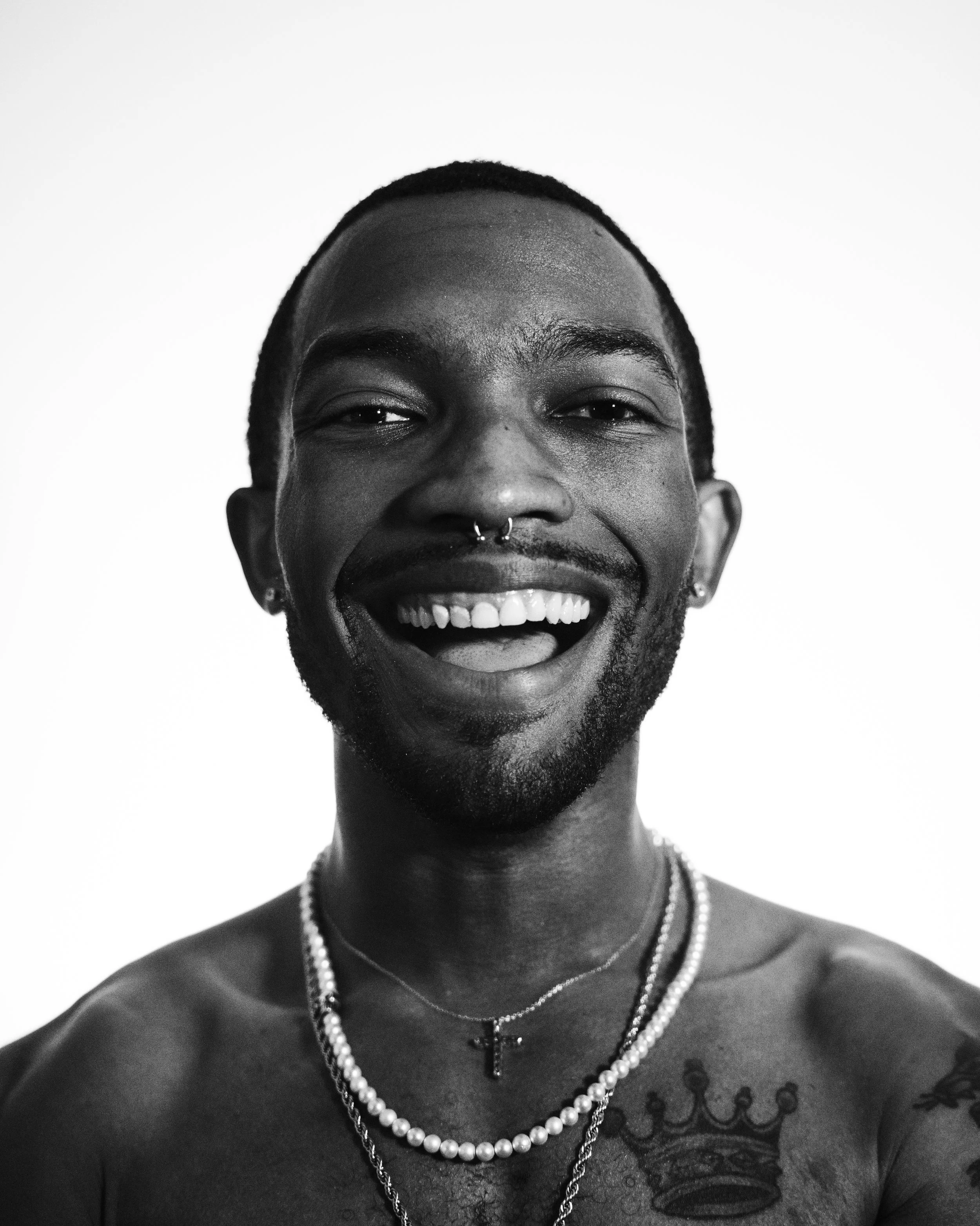 "FRAMING EXPRESSIONS"