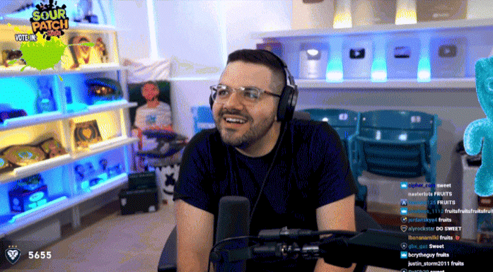 Gaming 1.gif