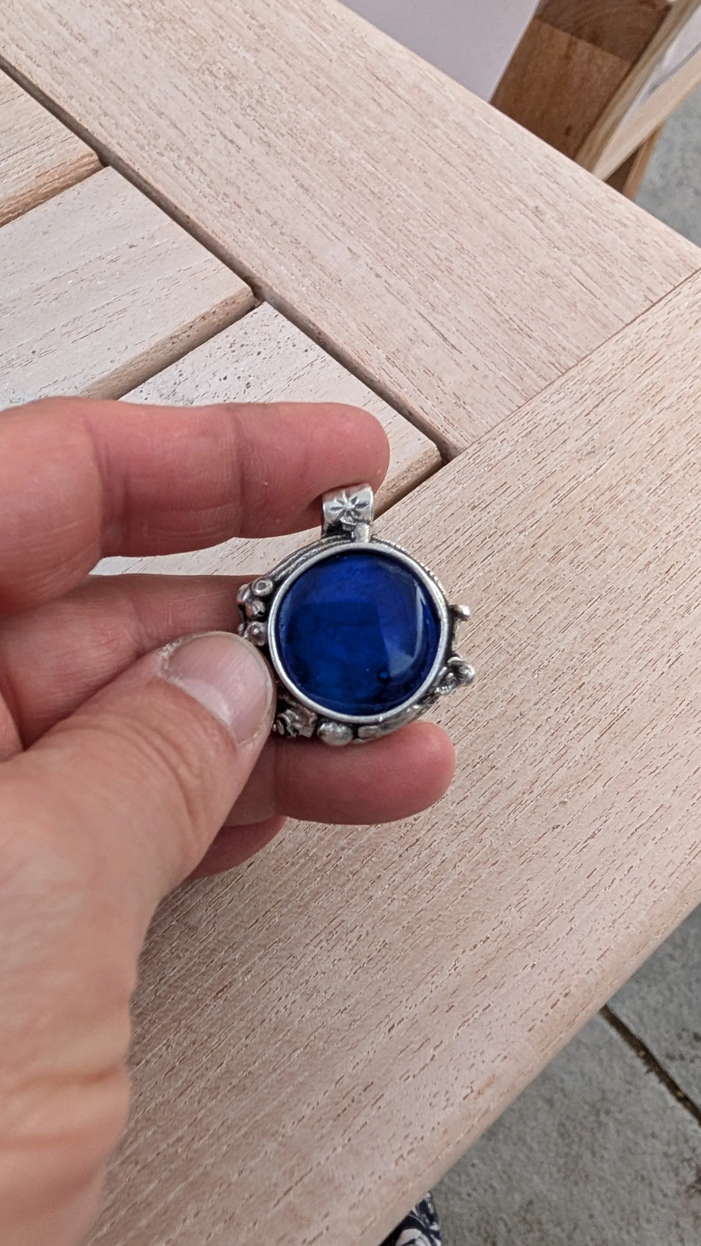 6c, £15