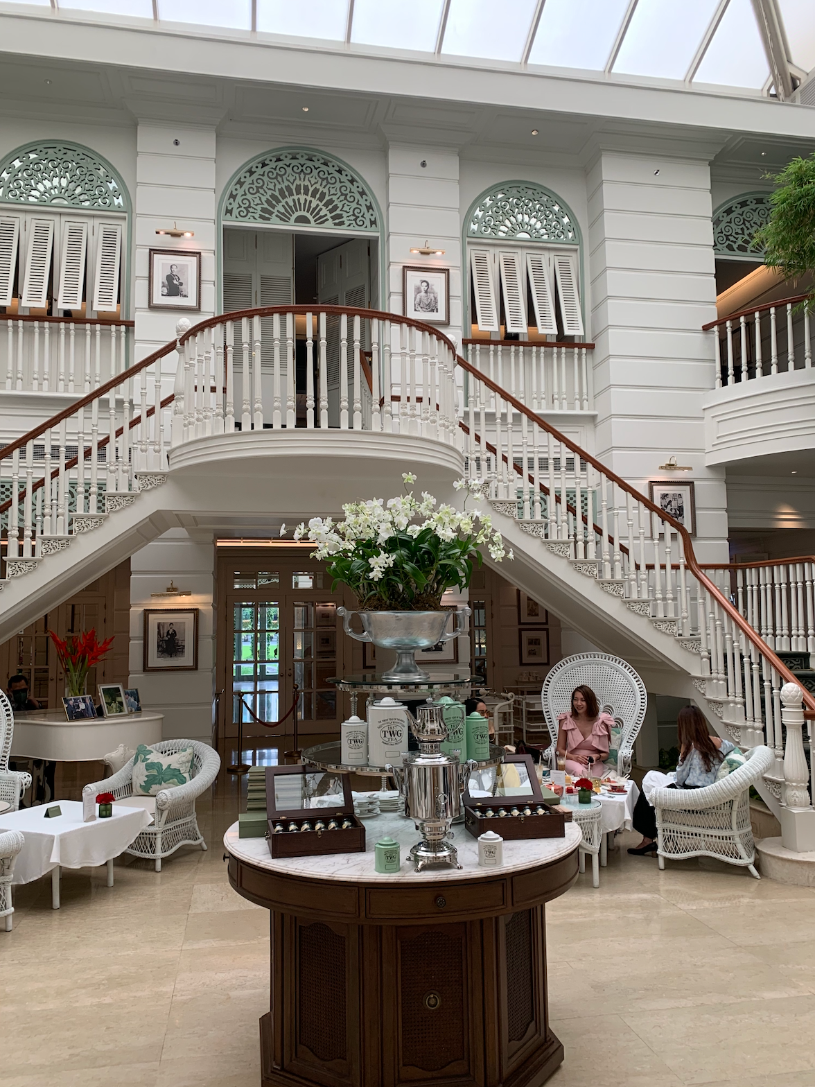 El Tea Room del Mandarin Oriental, imperdible.