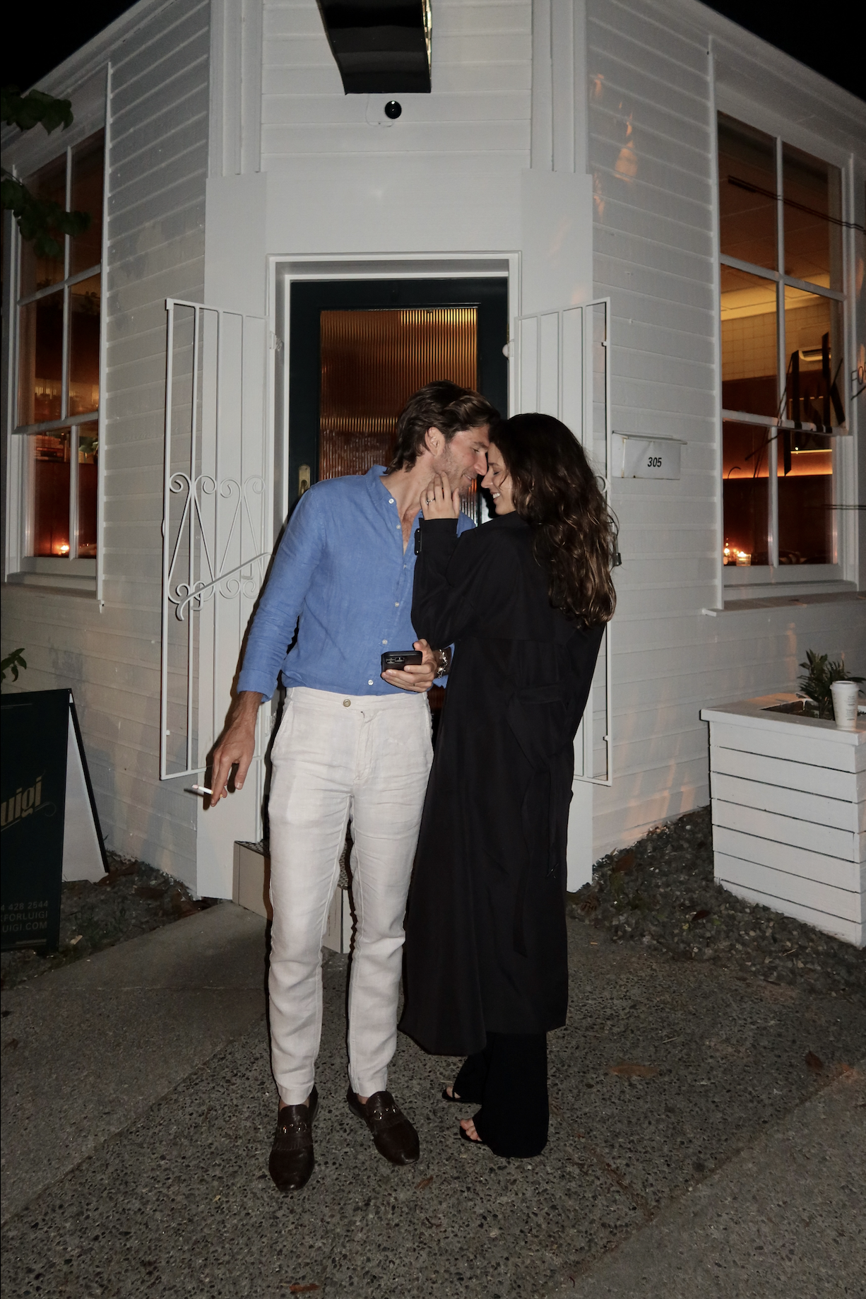 Con la patrona de paseo. 