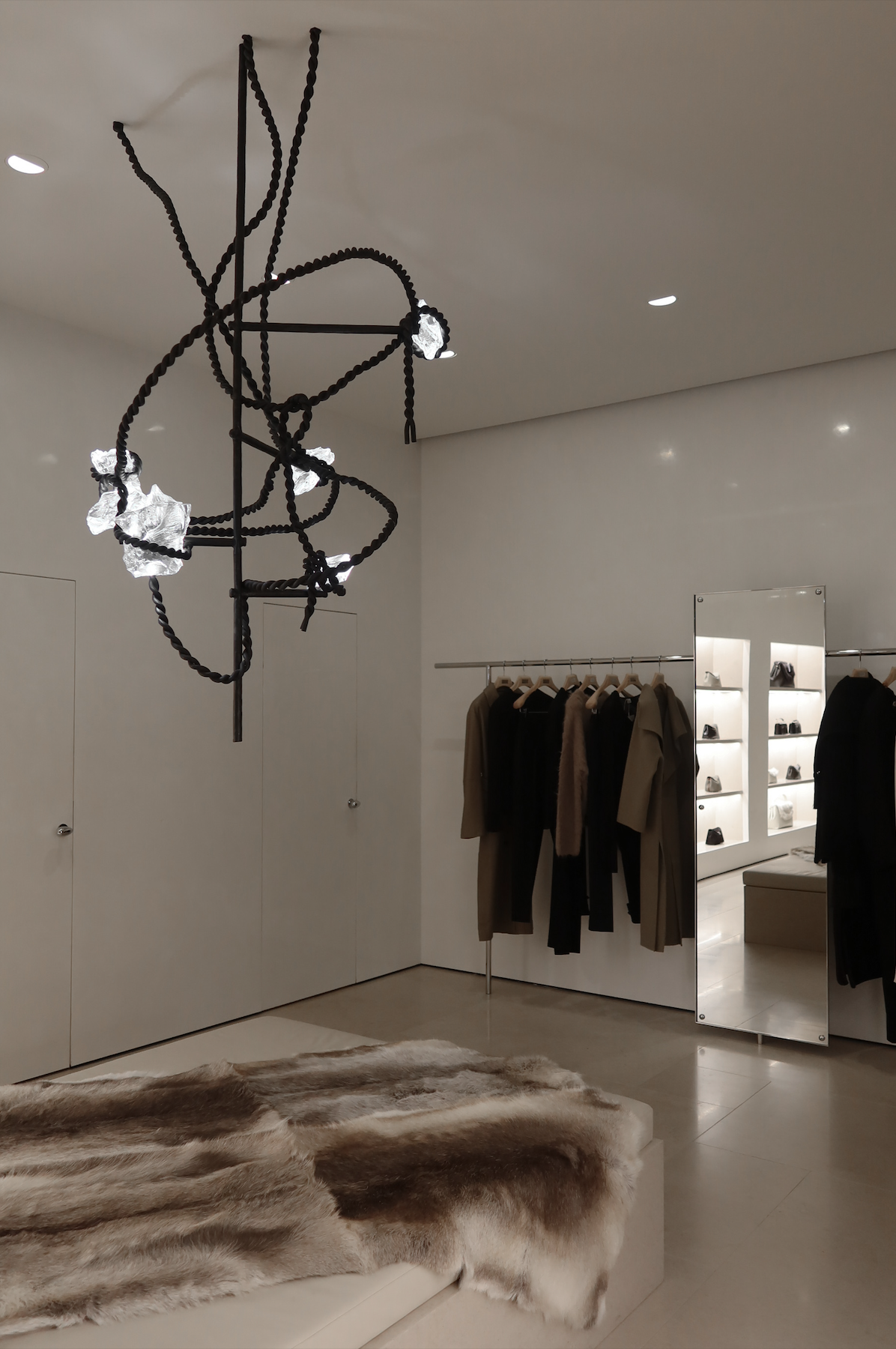 El interior de Toteme parece museo. 