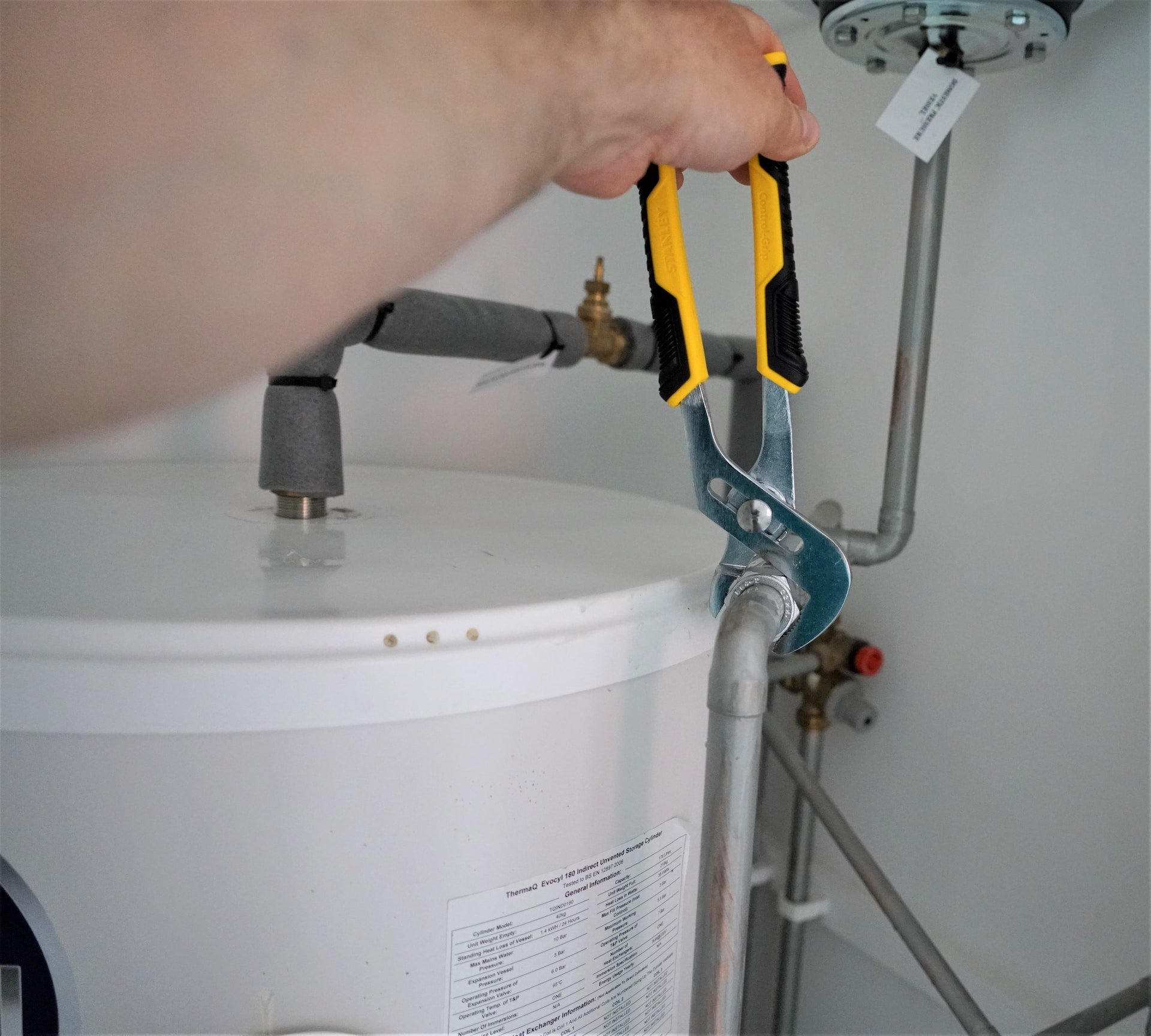 Costa Mesa Plumbers Water Heater Repair