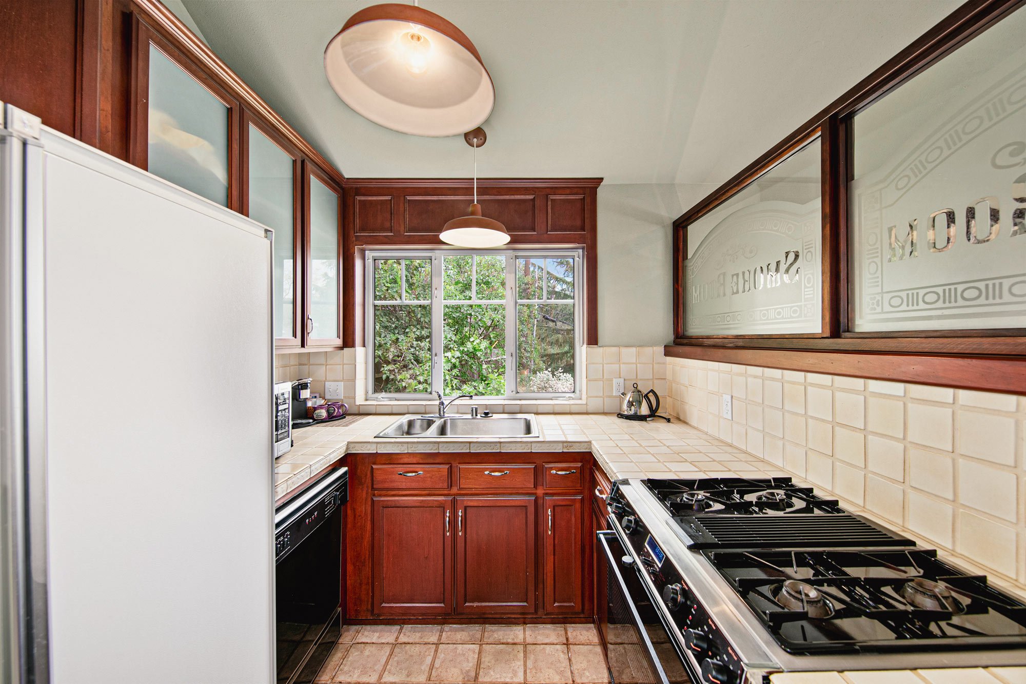 Orchard_Hill_Hous_Hotel_Julian_4_PHKitchen.jpg