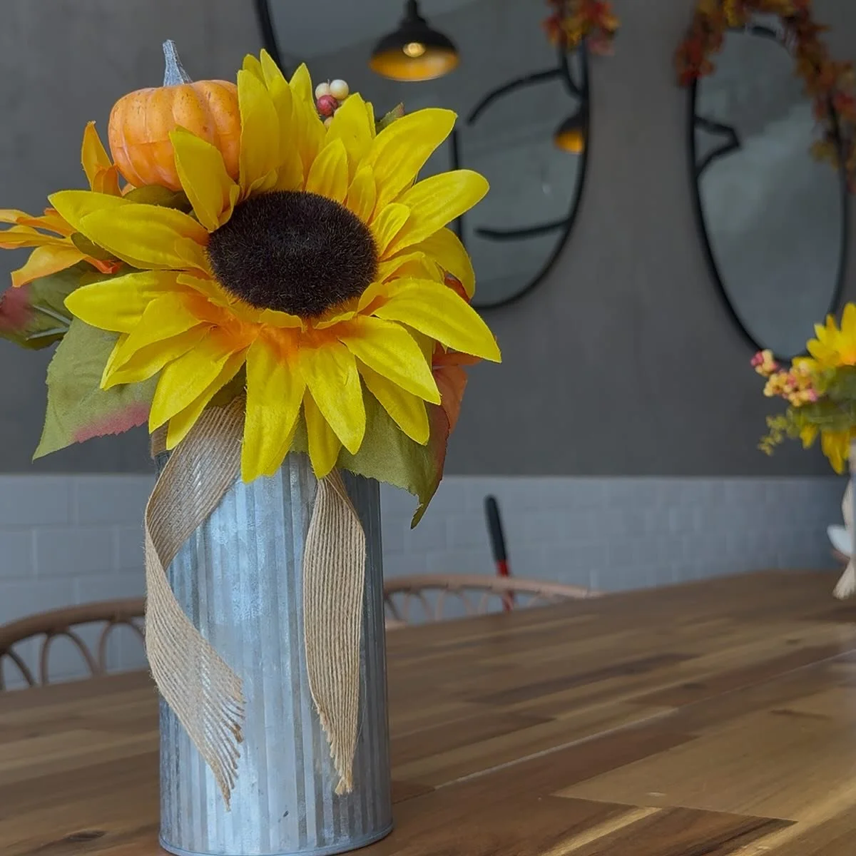 Our fall drinks have been here a couple days πβοΈ Have you tried them yet? β¨ P.S. the pumpkin spice cold foam is a must ππ€
#coffee #follow #lynwood #coffeeshop #losangeles #cafe