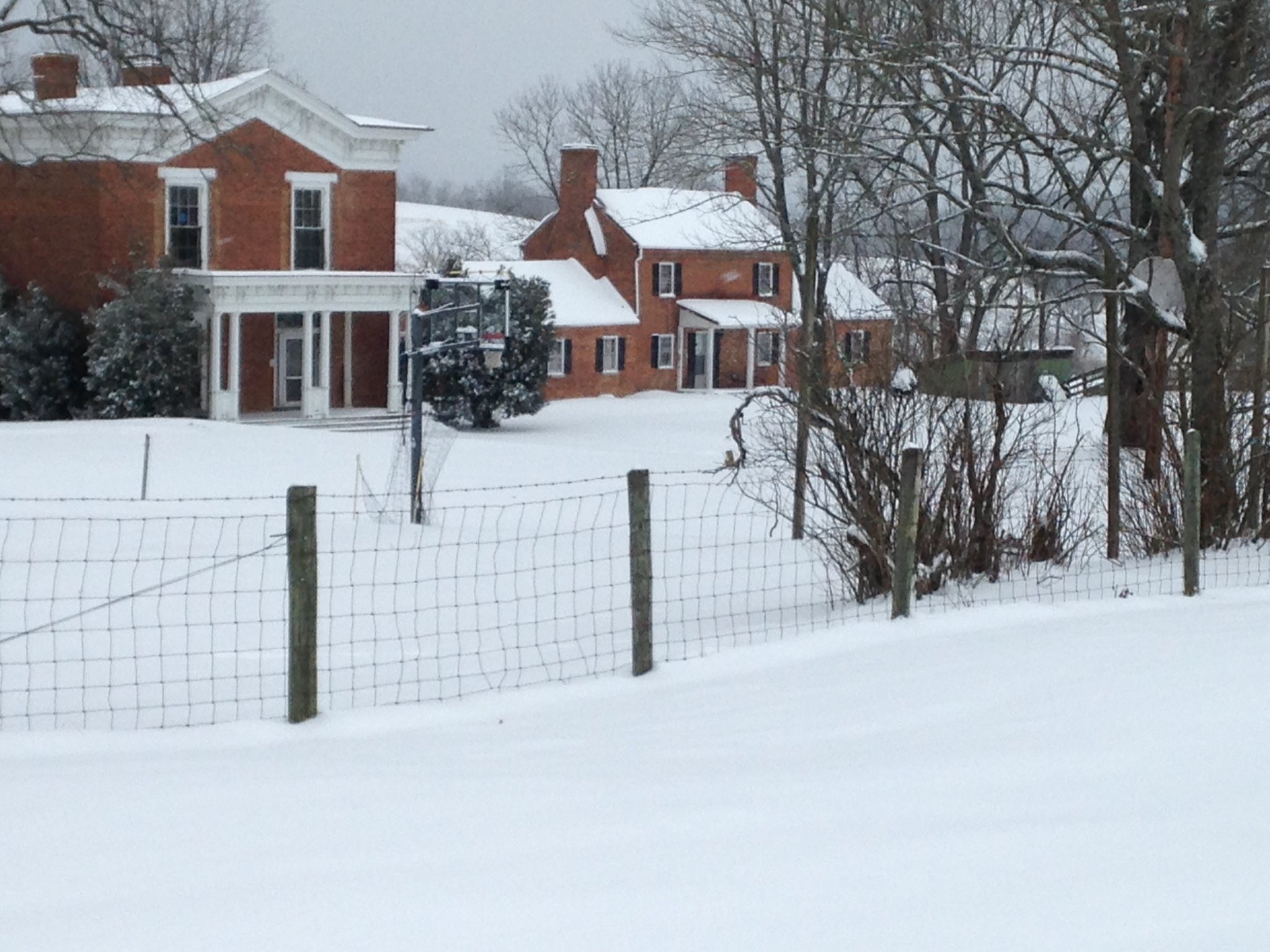 Snowy+House.jpg