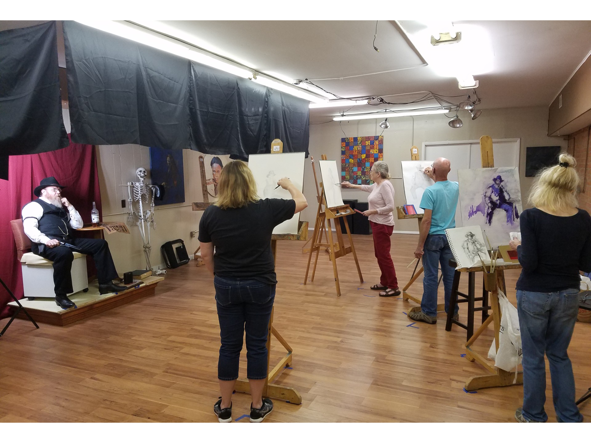Drawing the Human Figure with Live Models — Hilda Rueda