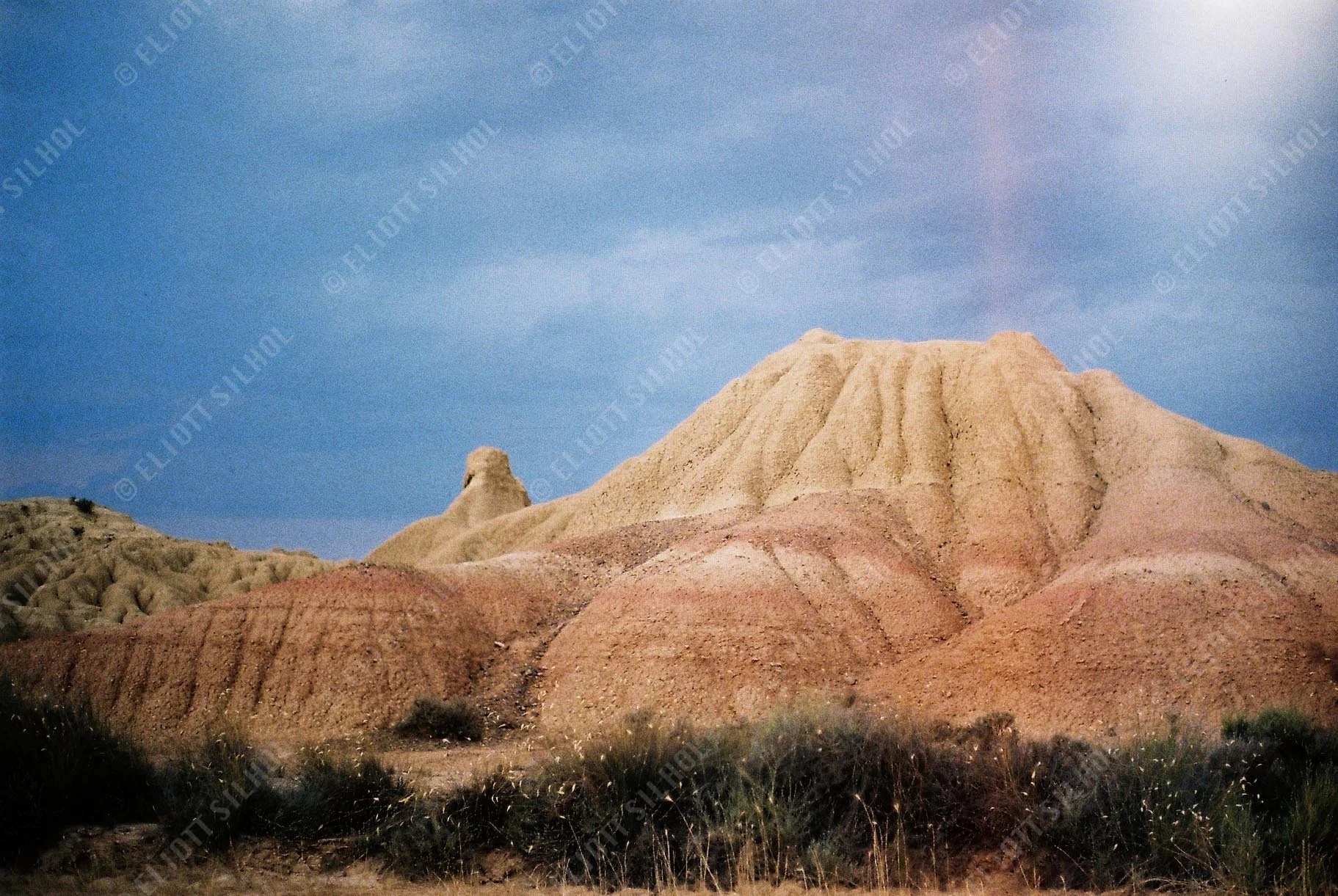 Eliott SILHOL - Places  F1040032 copy.jpg