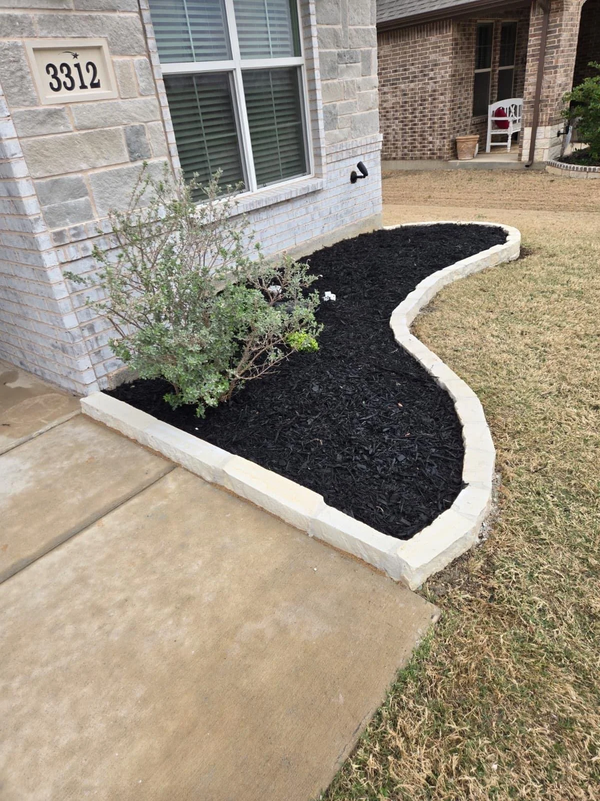 Curved Flower Bed Before