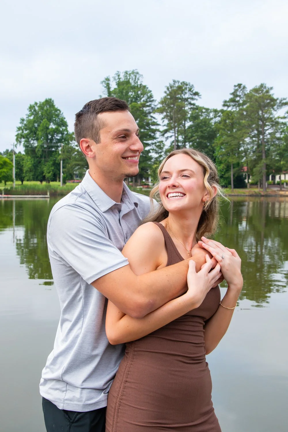 Engagement photo sessions by Rayne Photography