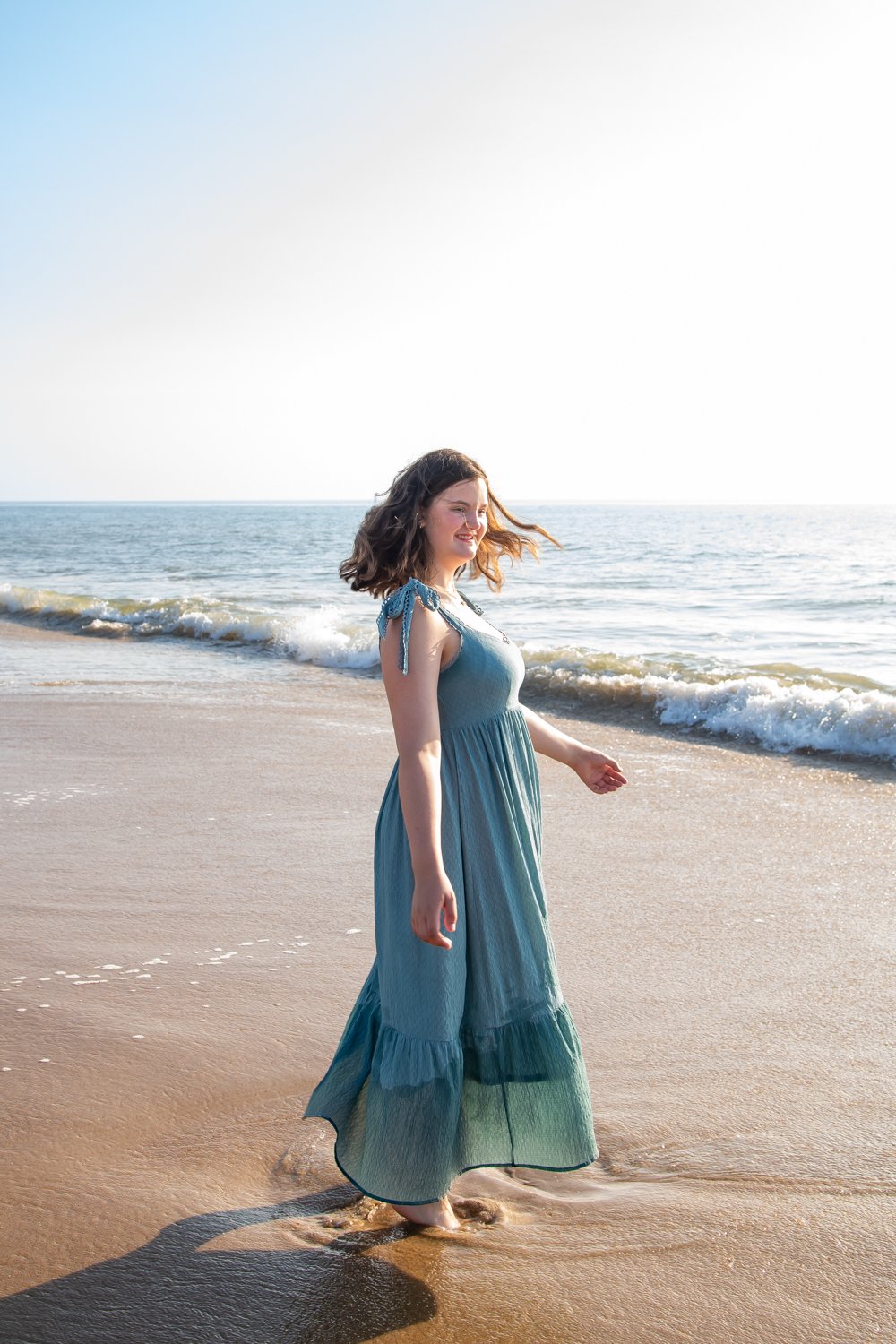 Morning senior portrait session on the beach at  Bethany Beach, DE by Rayne Photography 