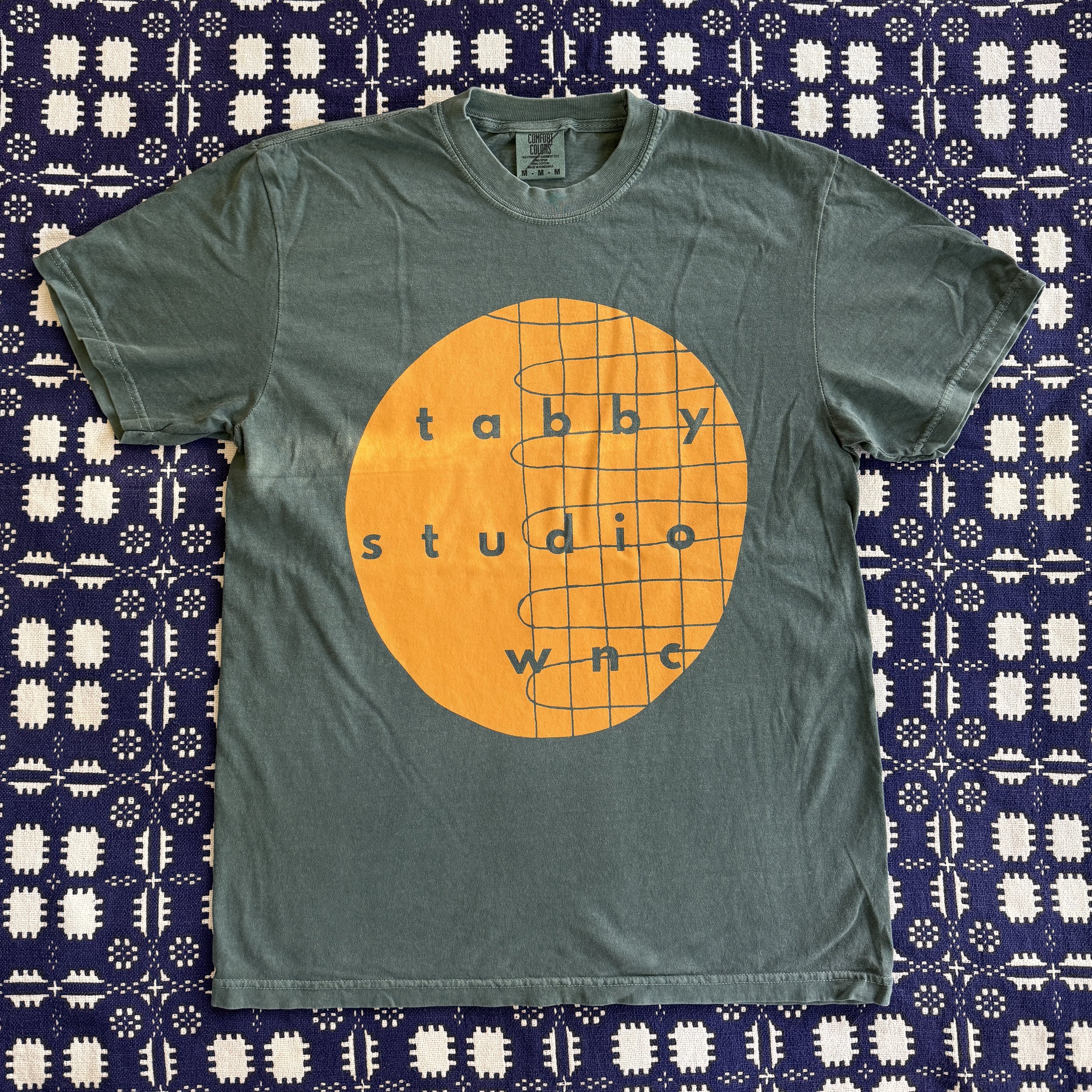 Circle T-Shirt [Medium]