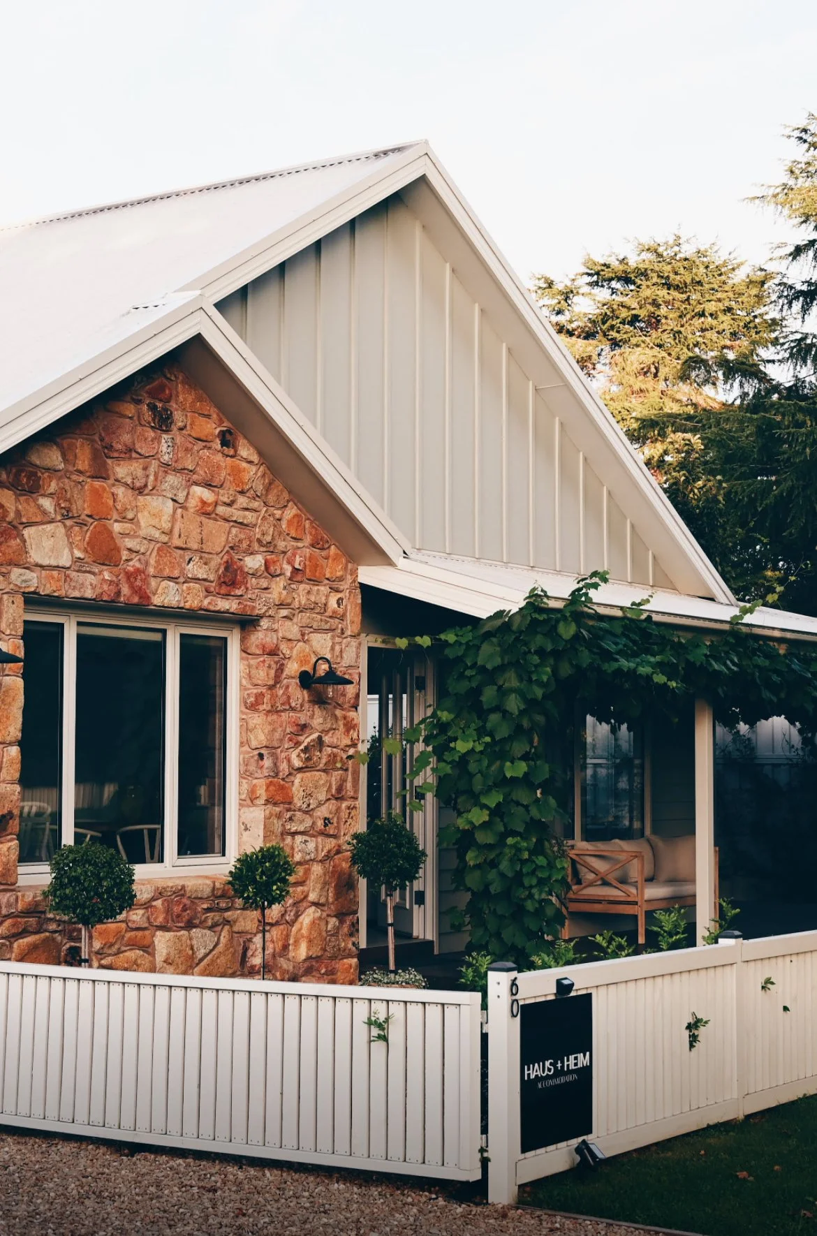 Accommodation Bright
Accommodation Porepunkah
Accommodation Beechworth
Accommodation Myrtleford
Accommodation Hotham
Accommodation Falls Creek
