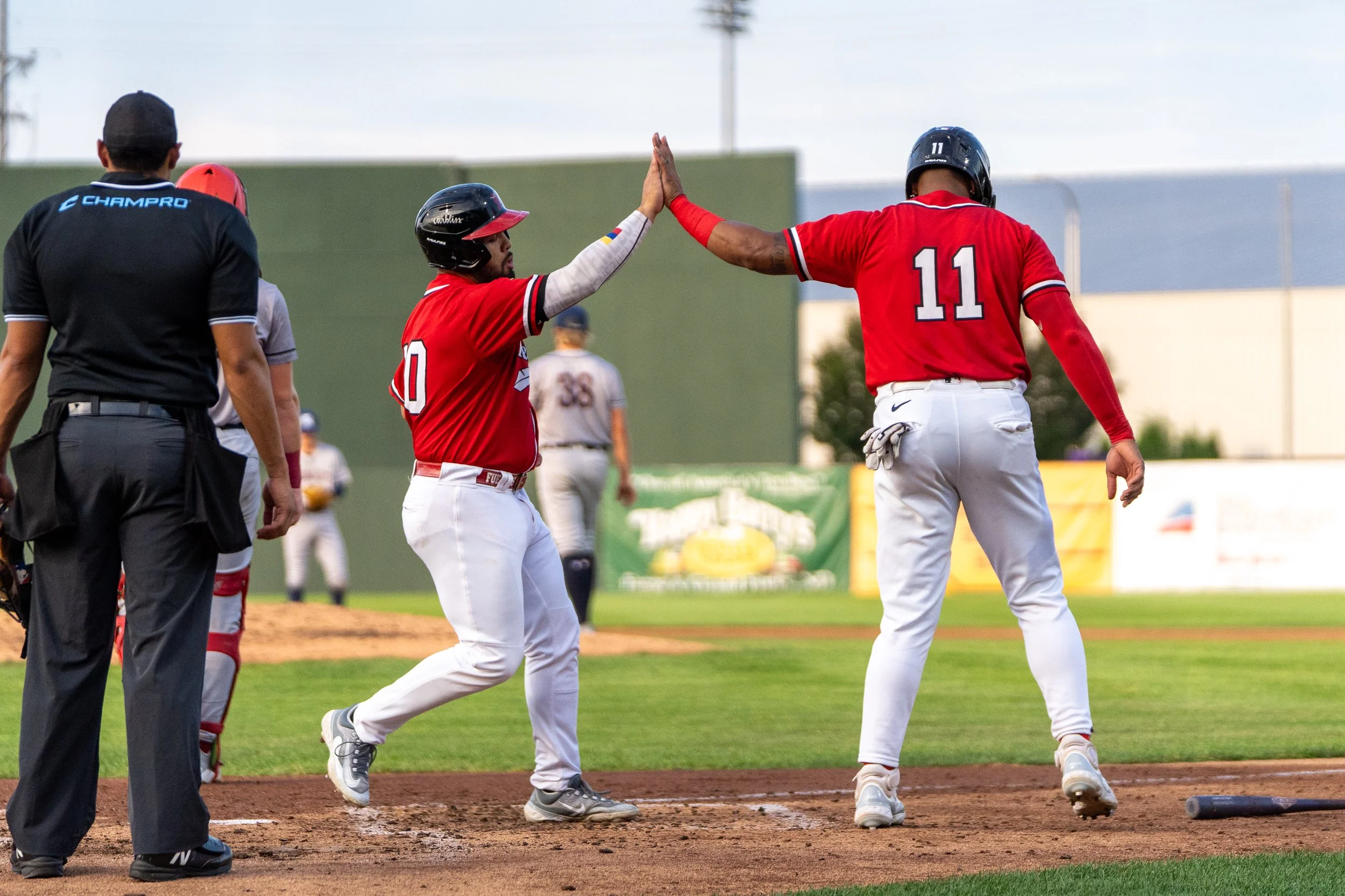 RedHawks dethrone Monarchs on Independence Day
