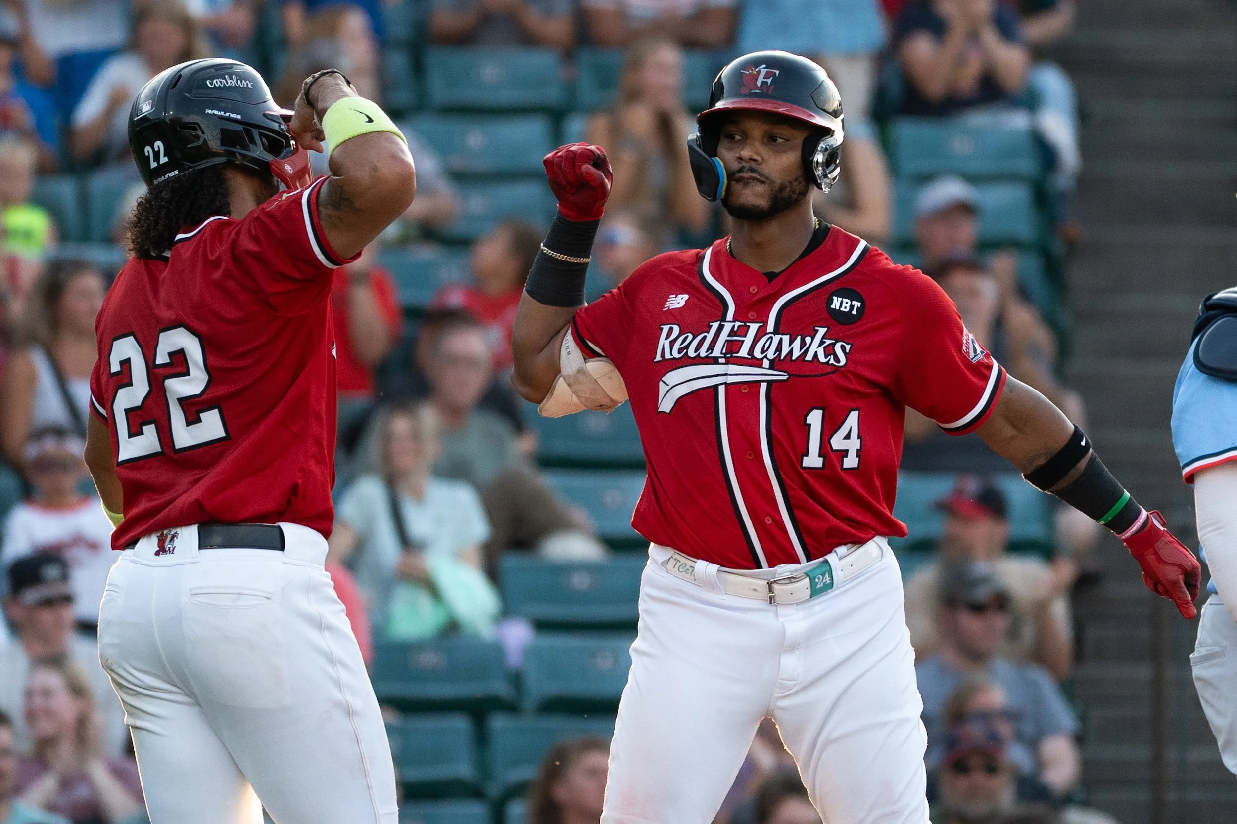 RedHawks ease into series-opening win against Lincoln 