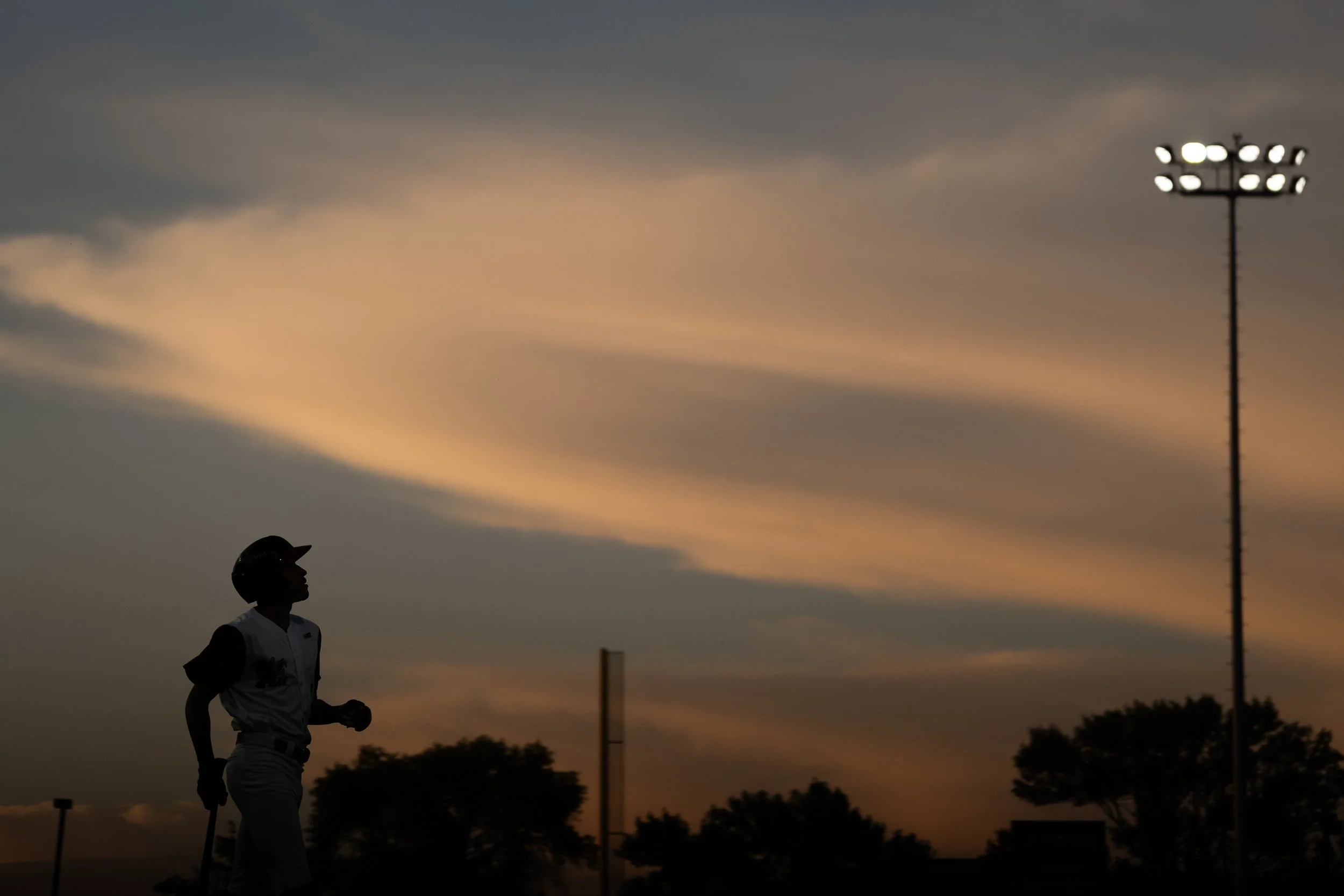 Lamar Sparks homers in loss to Fish