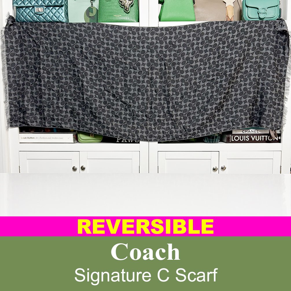Coach Signature C scarf (reversible)