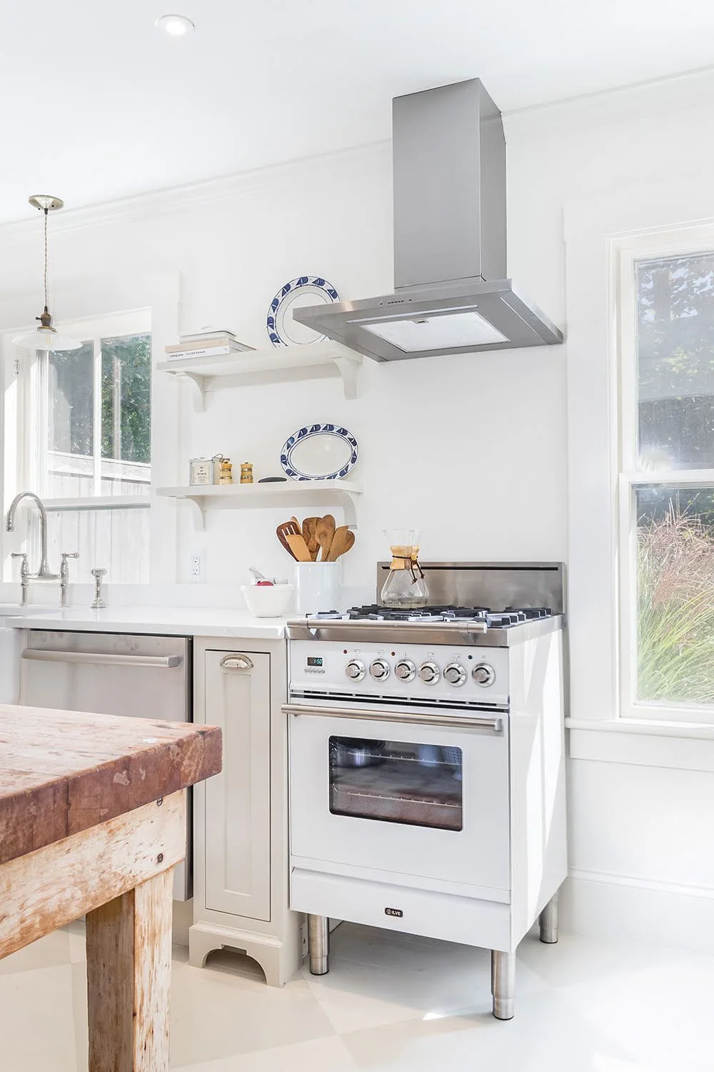 gourmet-kitchen.jpg