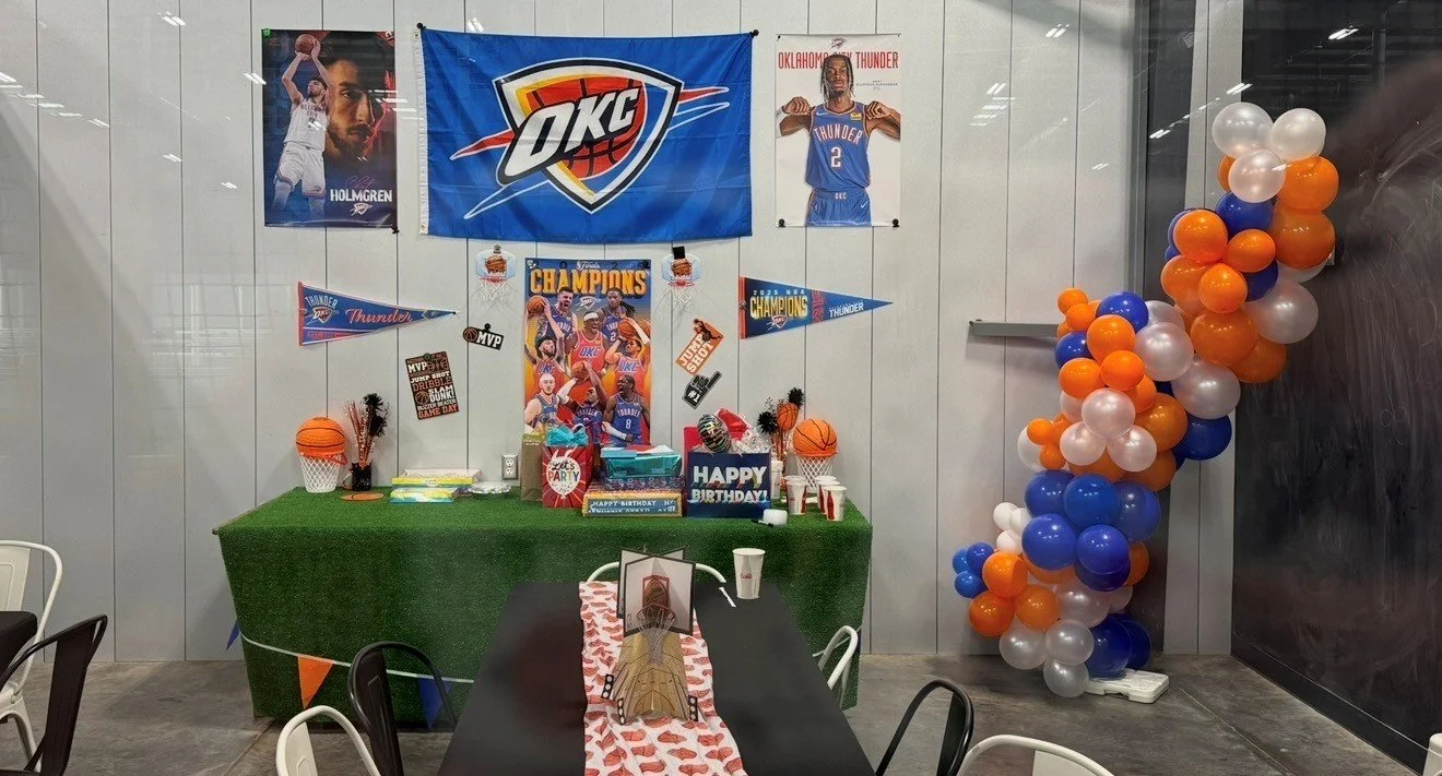 THUNDER NO BANNAR.jpg